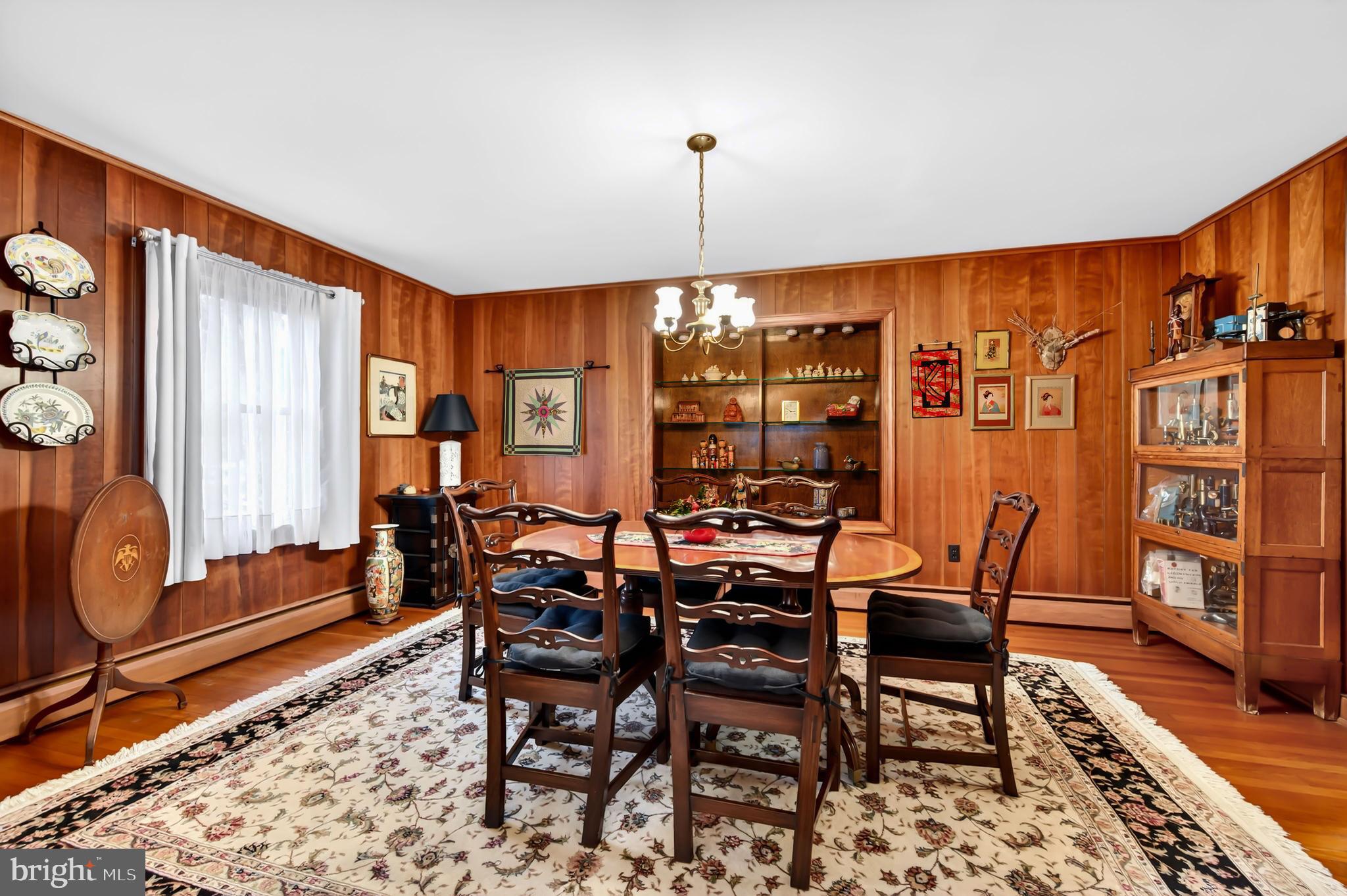 COLLEGE HEIGHTS - Residential