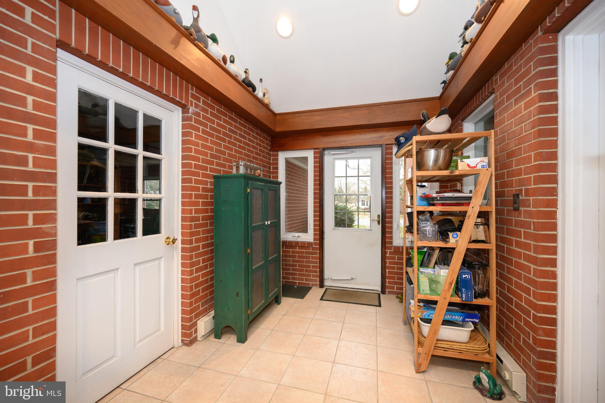 COLLEGE HEIGHTS - Residential