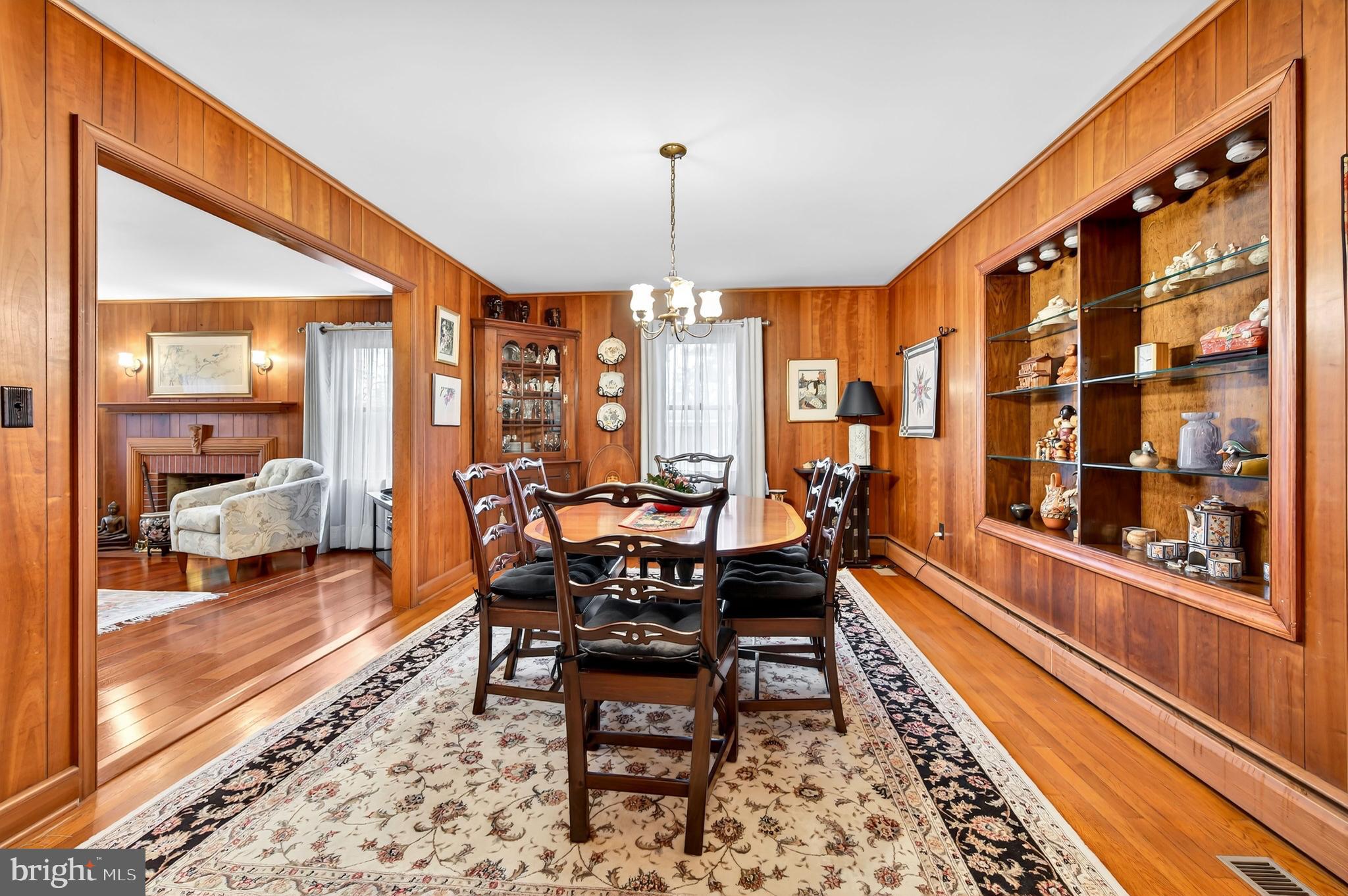 COLLEGE HEIGHTS - Residential