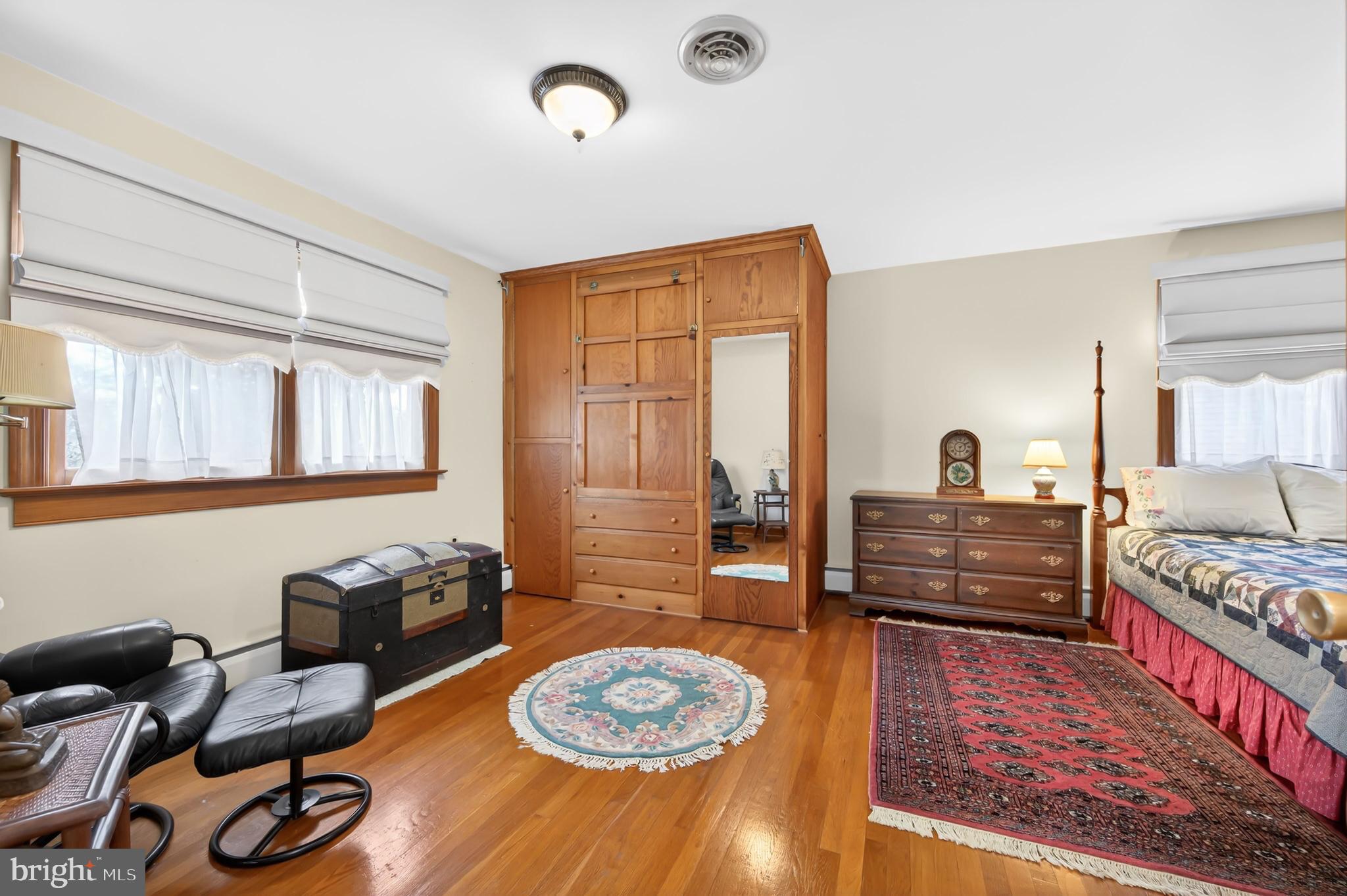 COLLEGE HEIGHTS - Residential