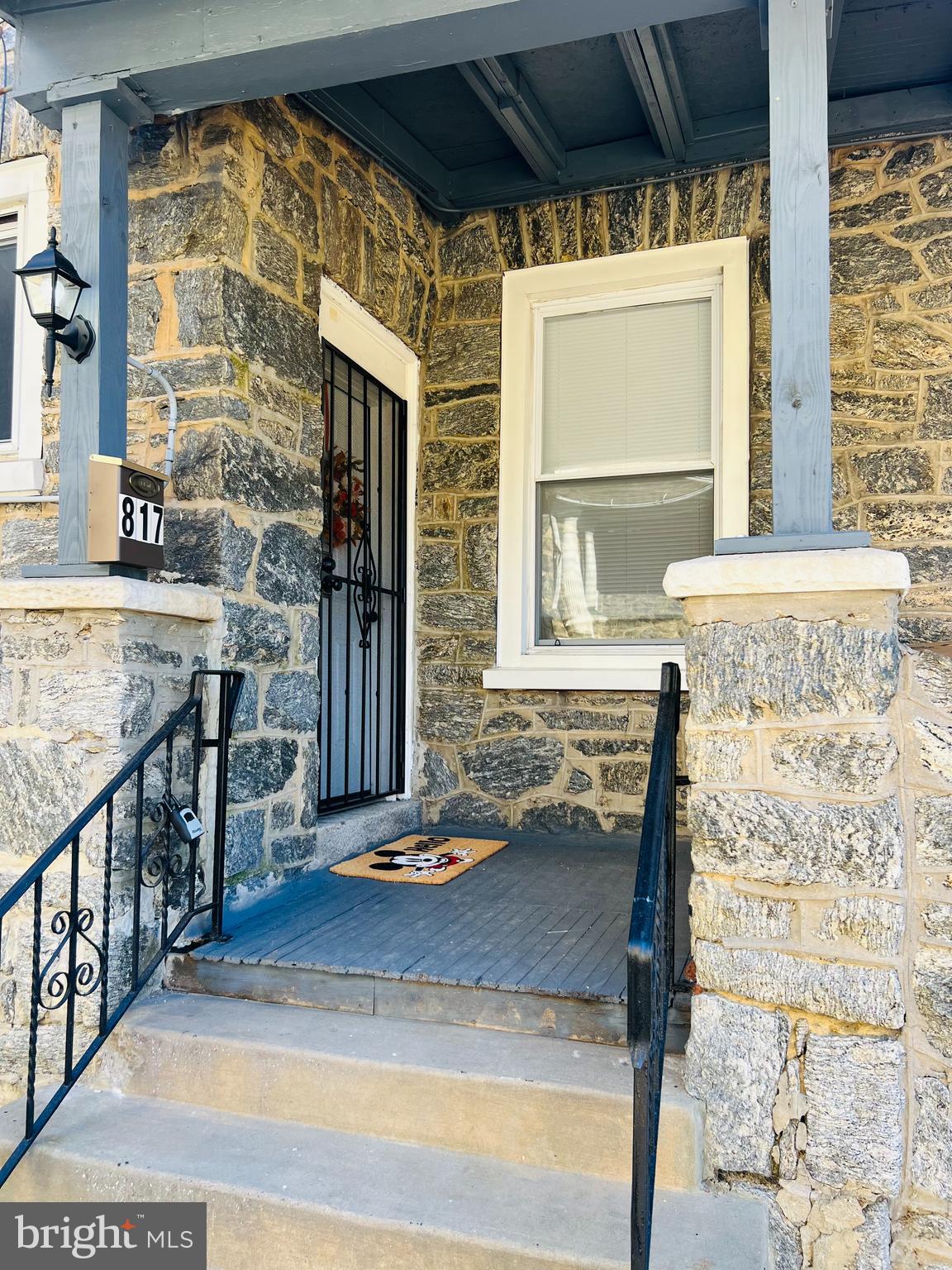 OVERBROOK - Residential Lease