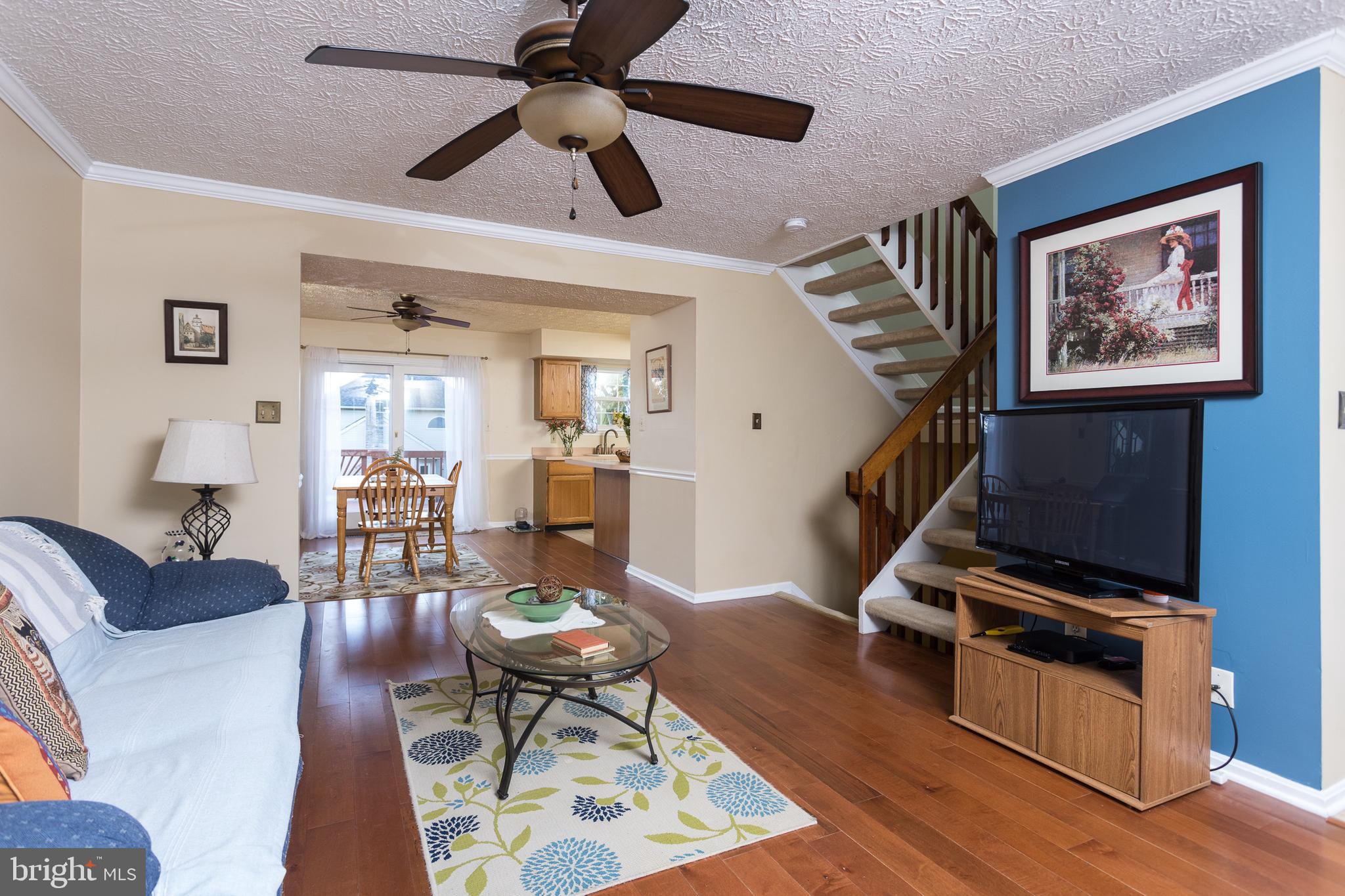 1247 ATHENS COURT