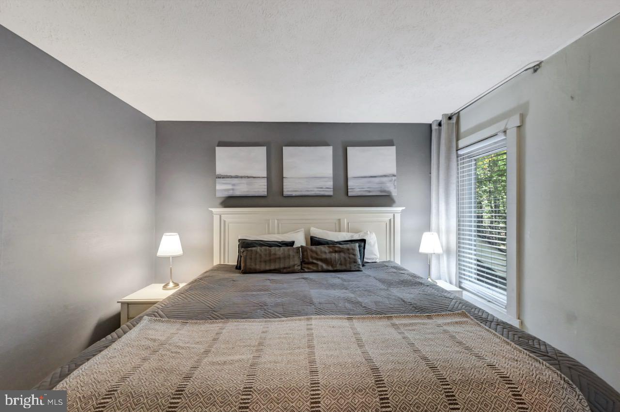 SNOW RIDGE VILLAGE - Residential