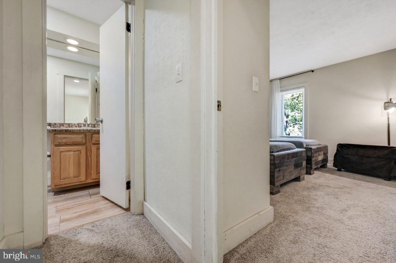 SNOW RIDGE VILLAGE - Residential