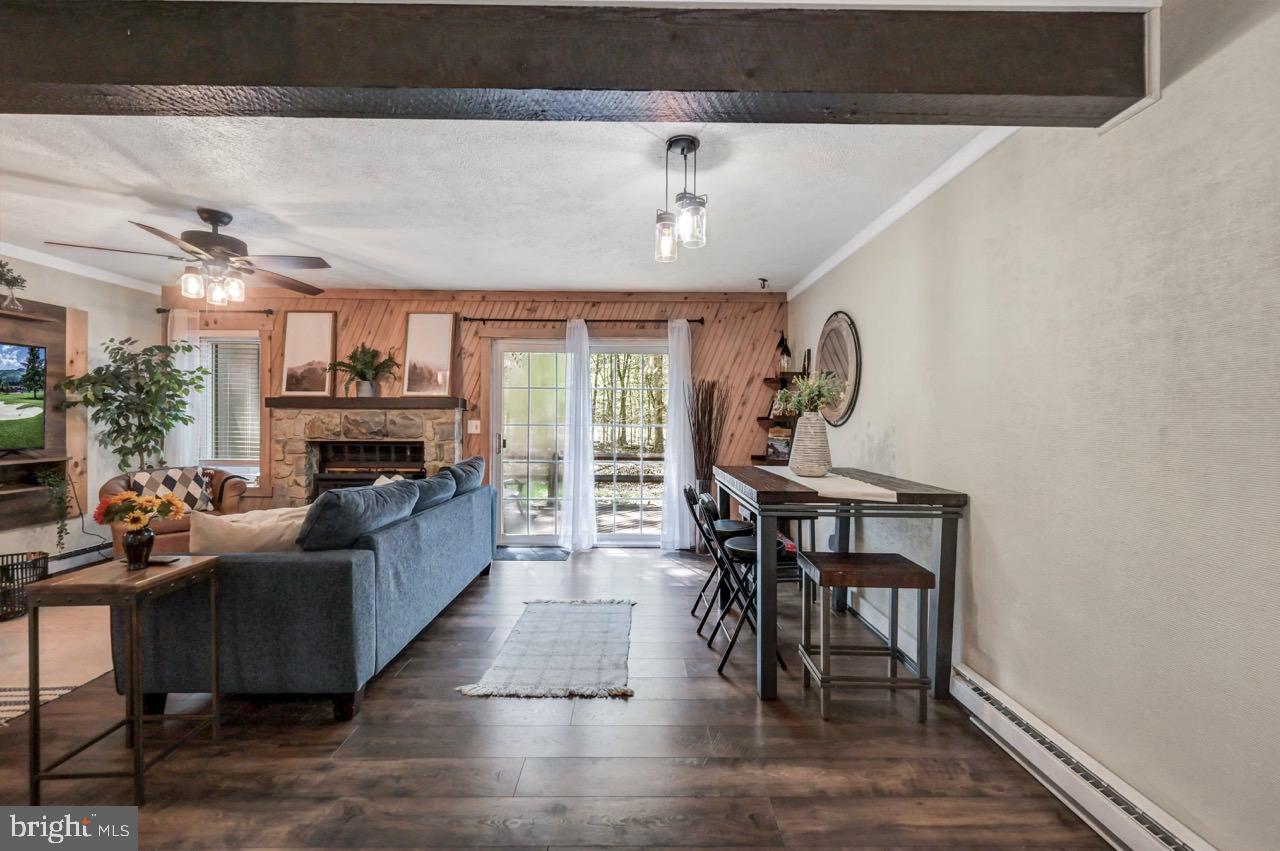 SNOW RIDGE VILLAGE - Residential