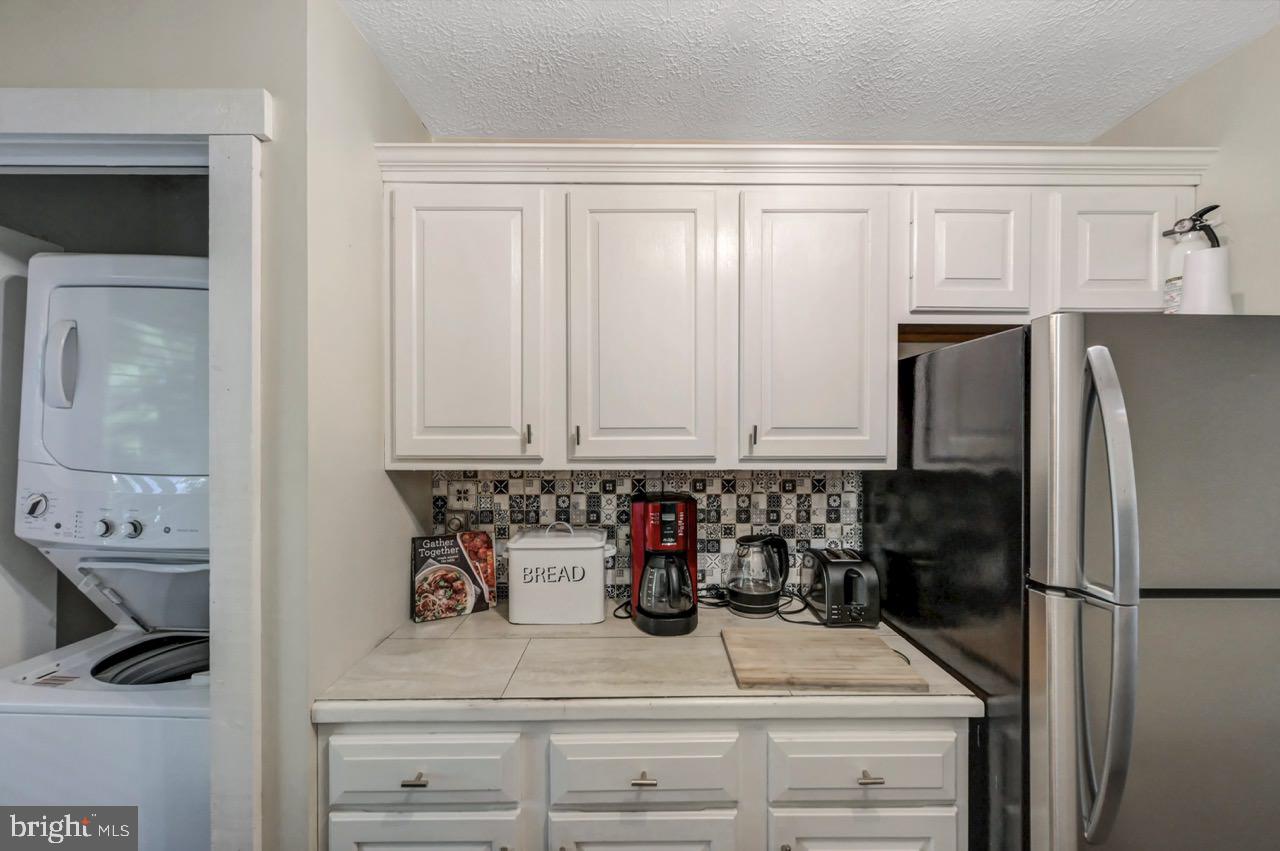 SNOW RIDGE VILLAGE - Residential