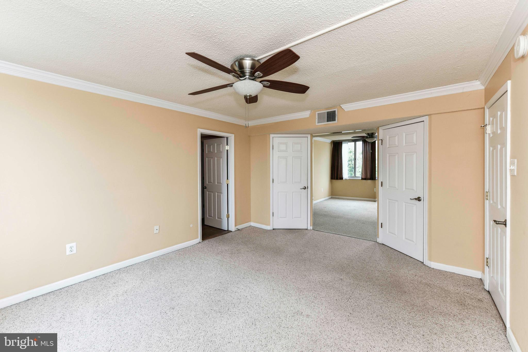 PENTAGON RIDGE - Residential Lease