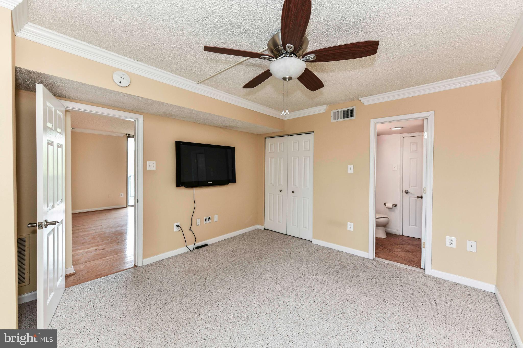 PENTAGON RIDGE - Residential Lease