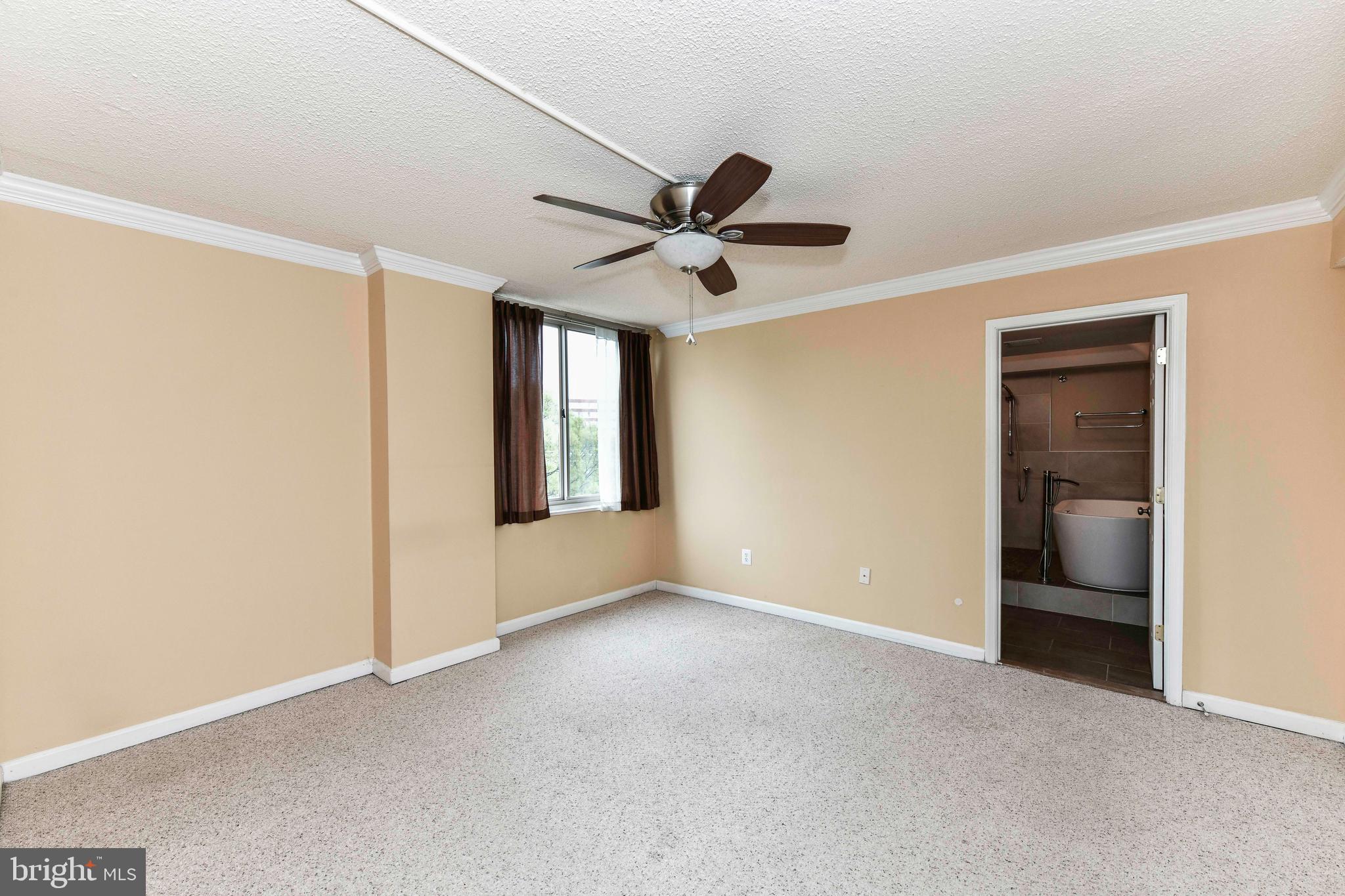 PENTAGON RIDGE - Residential Lease