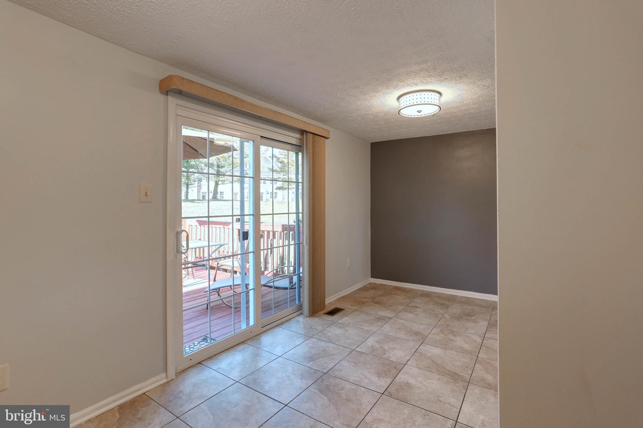 PARKVIEW TRAIL - Residential