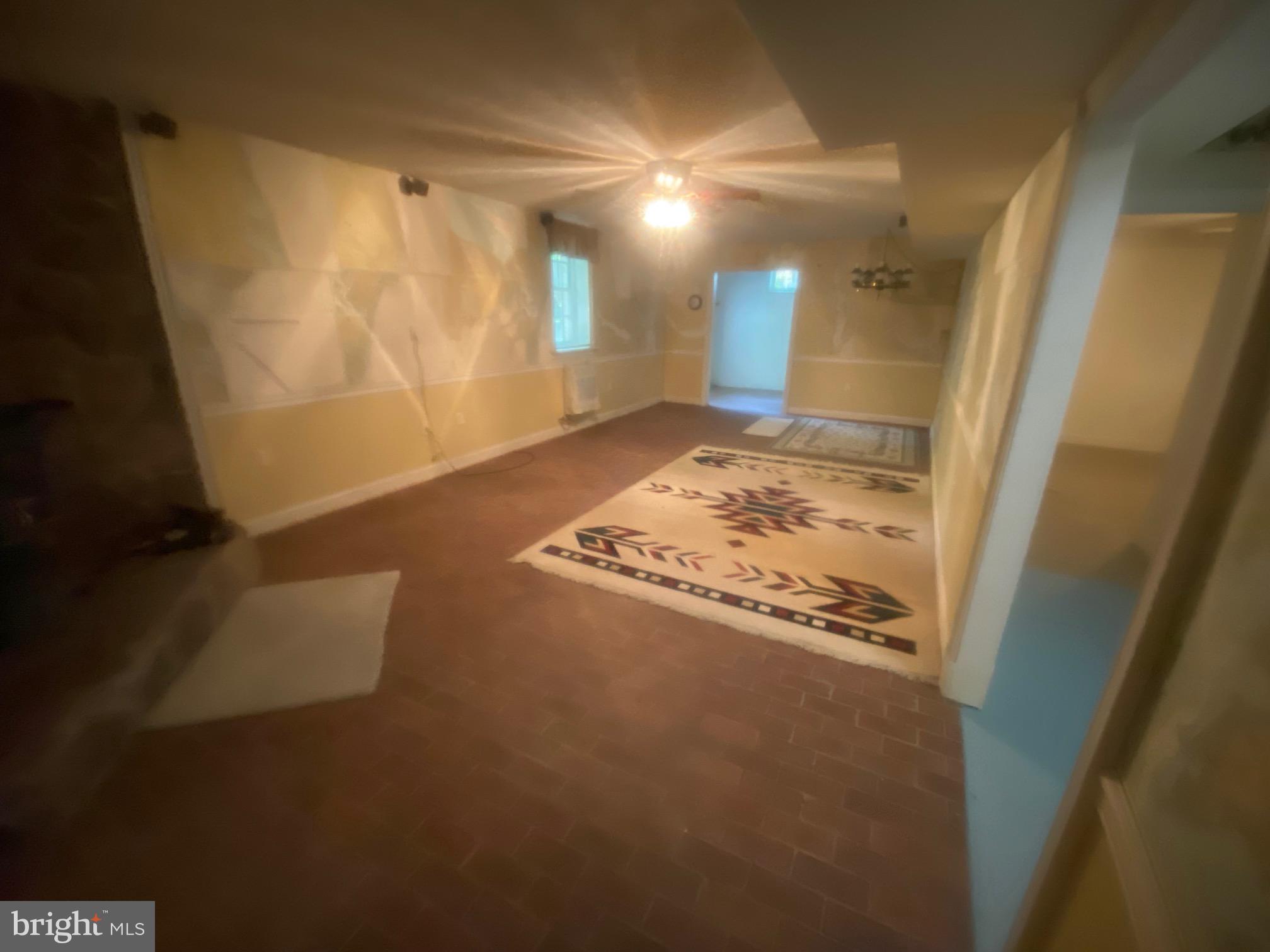 OAK HILL - Residential