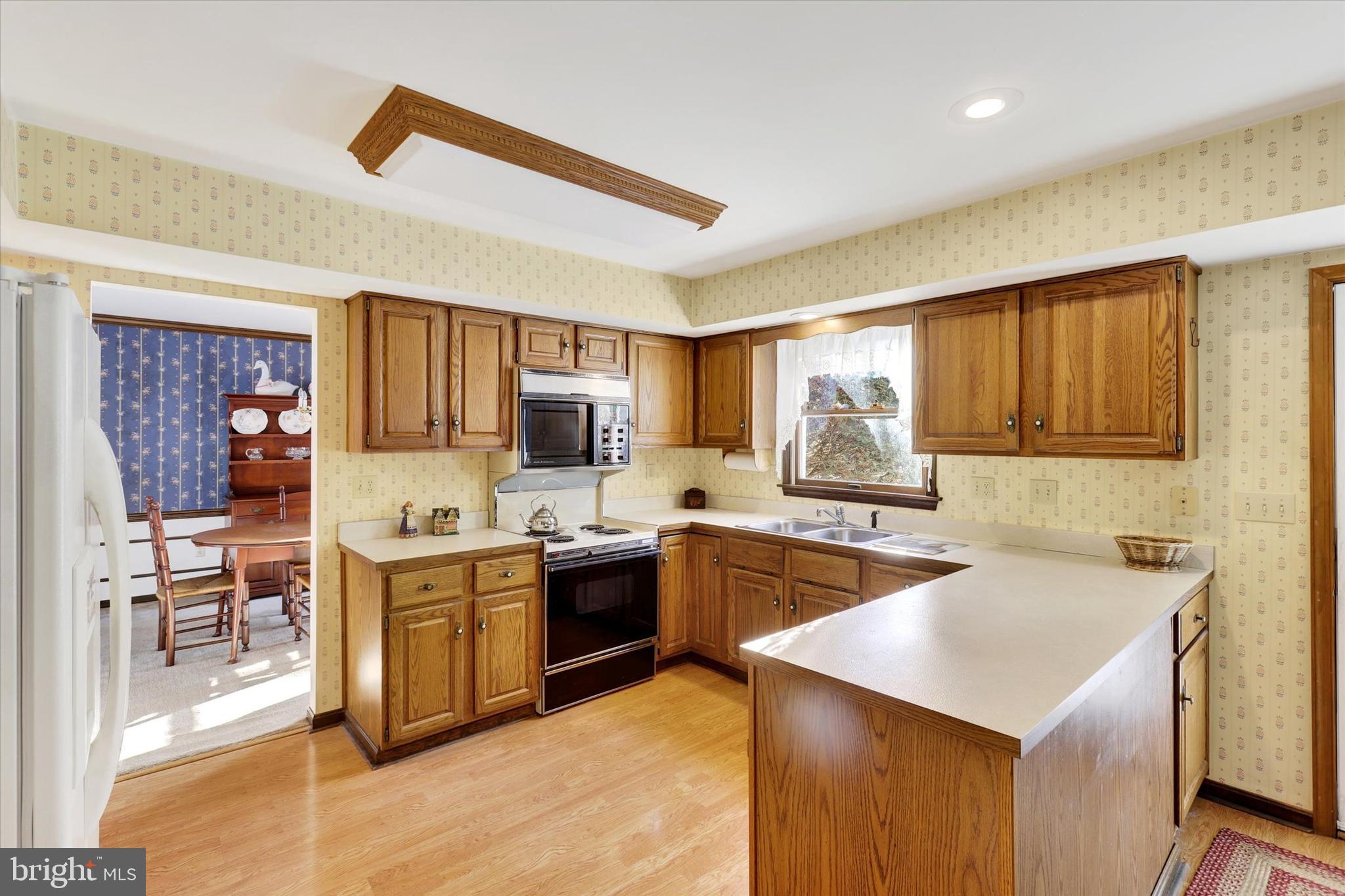 1102 DRY POWDER CIRCLE