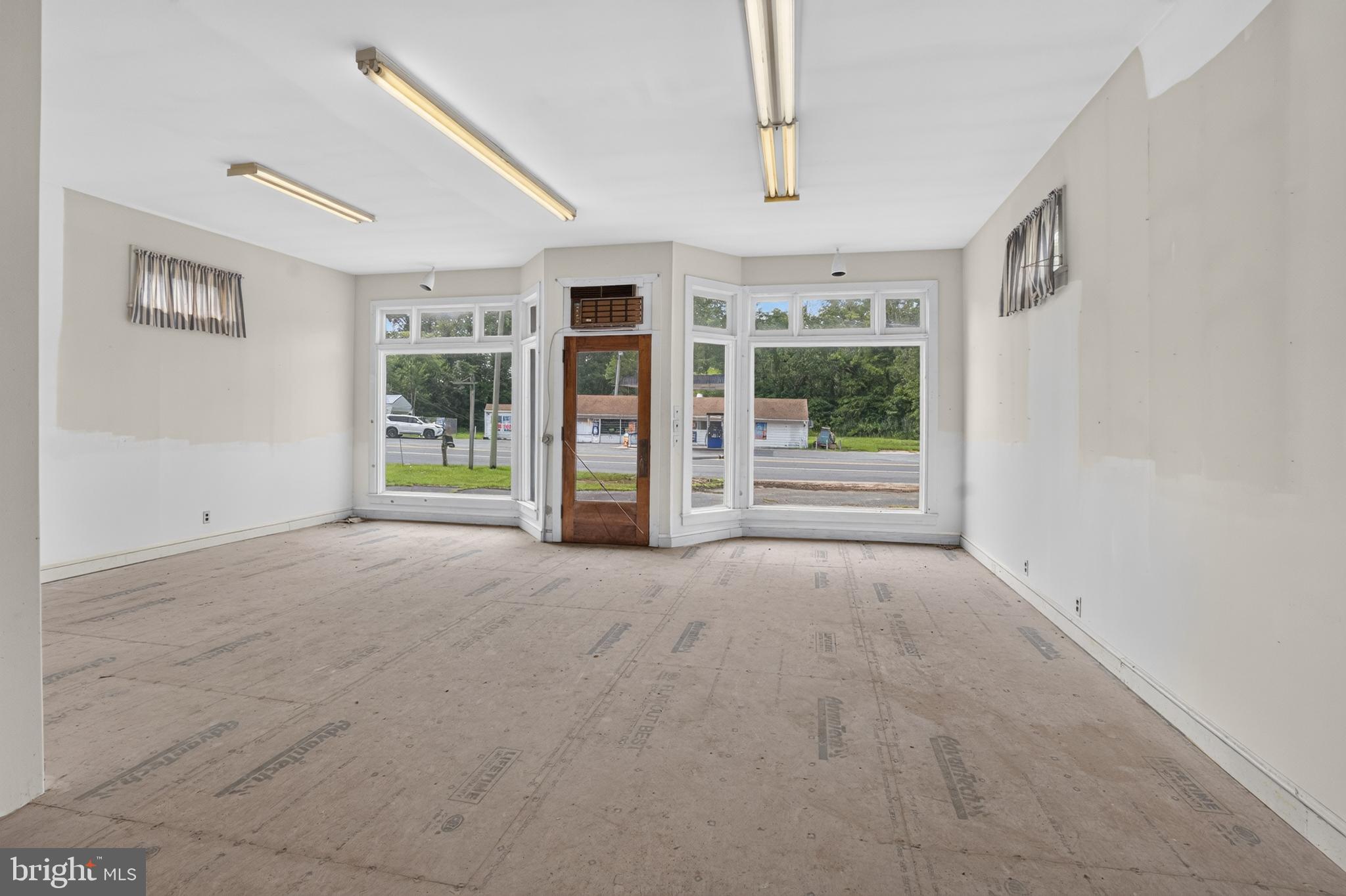 34082 MARKET STREET