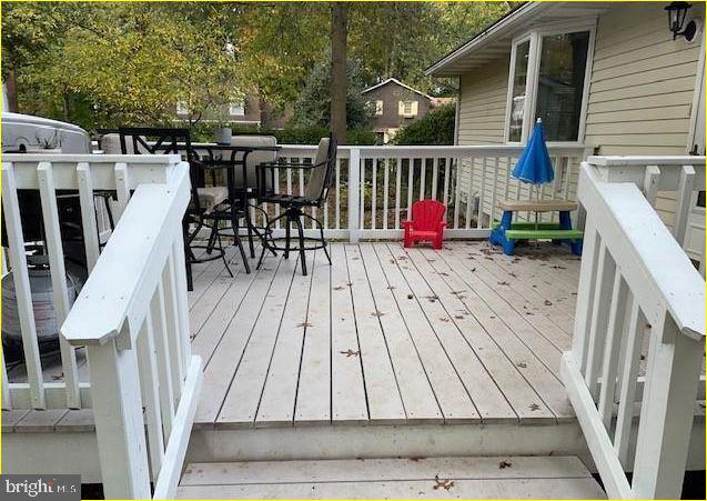 SOUTH BEECHWOOD - Residential Lease