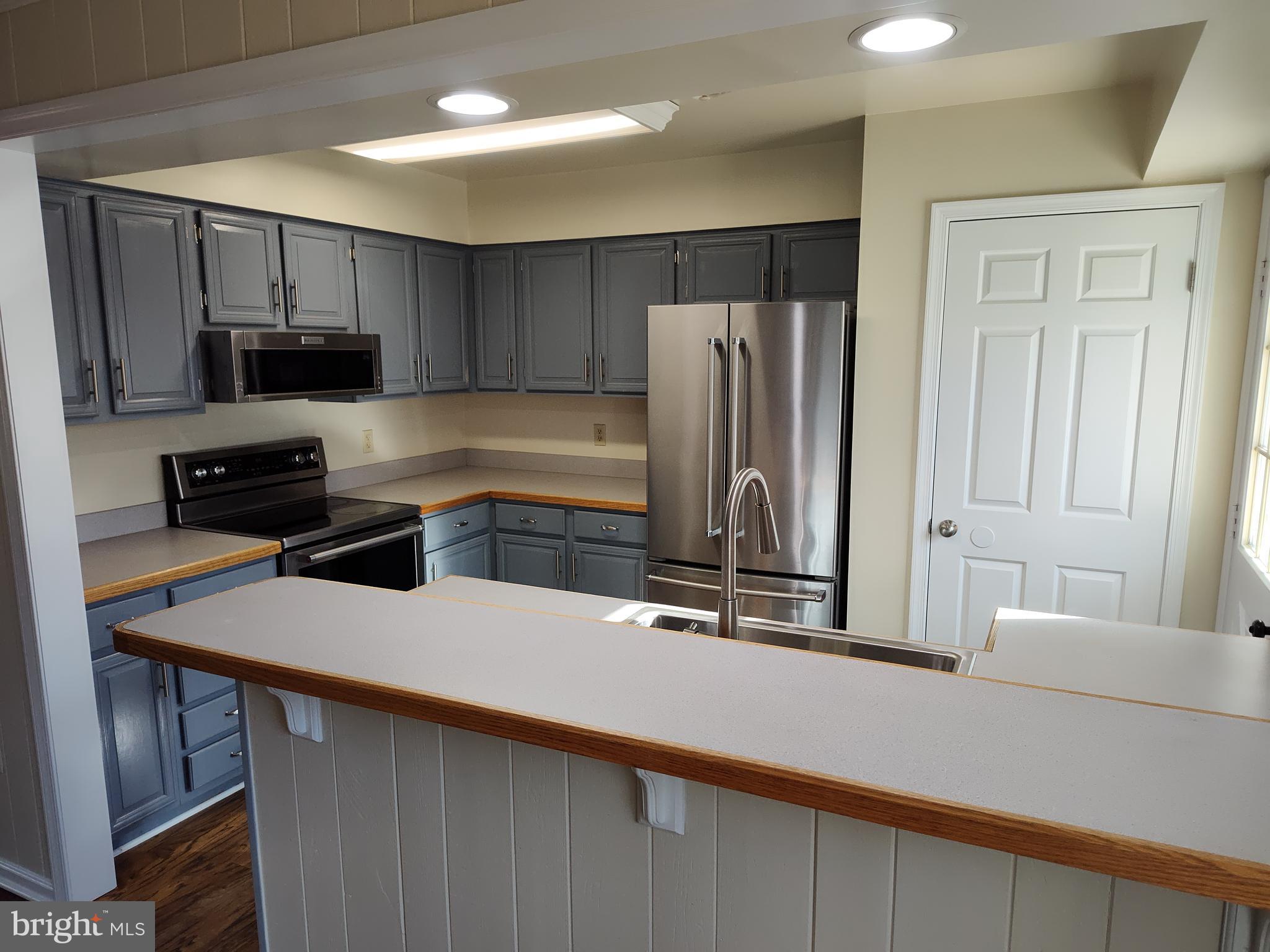 SOUTH BEECHWOOD - Residential Lease