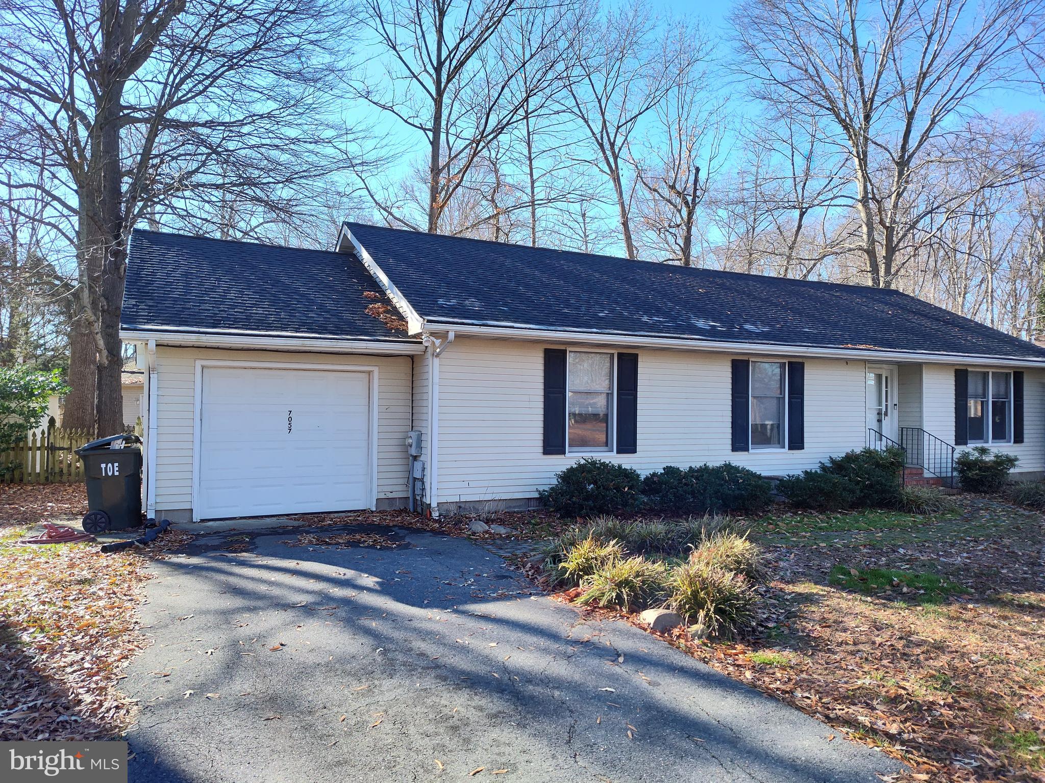 SOUTH BEECHWOOD - Residential Lease