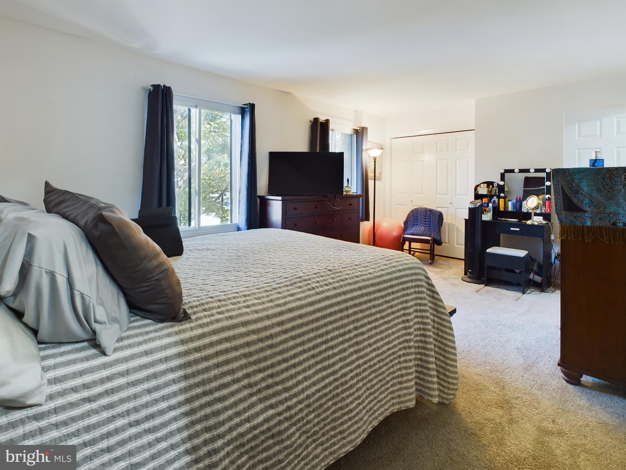 WHISPERING WOODS - Residential