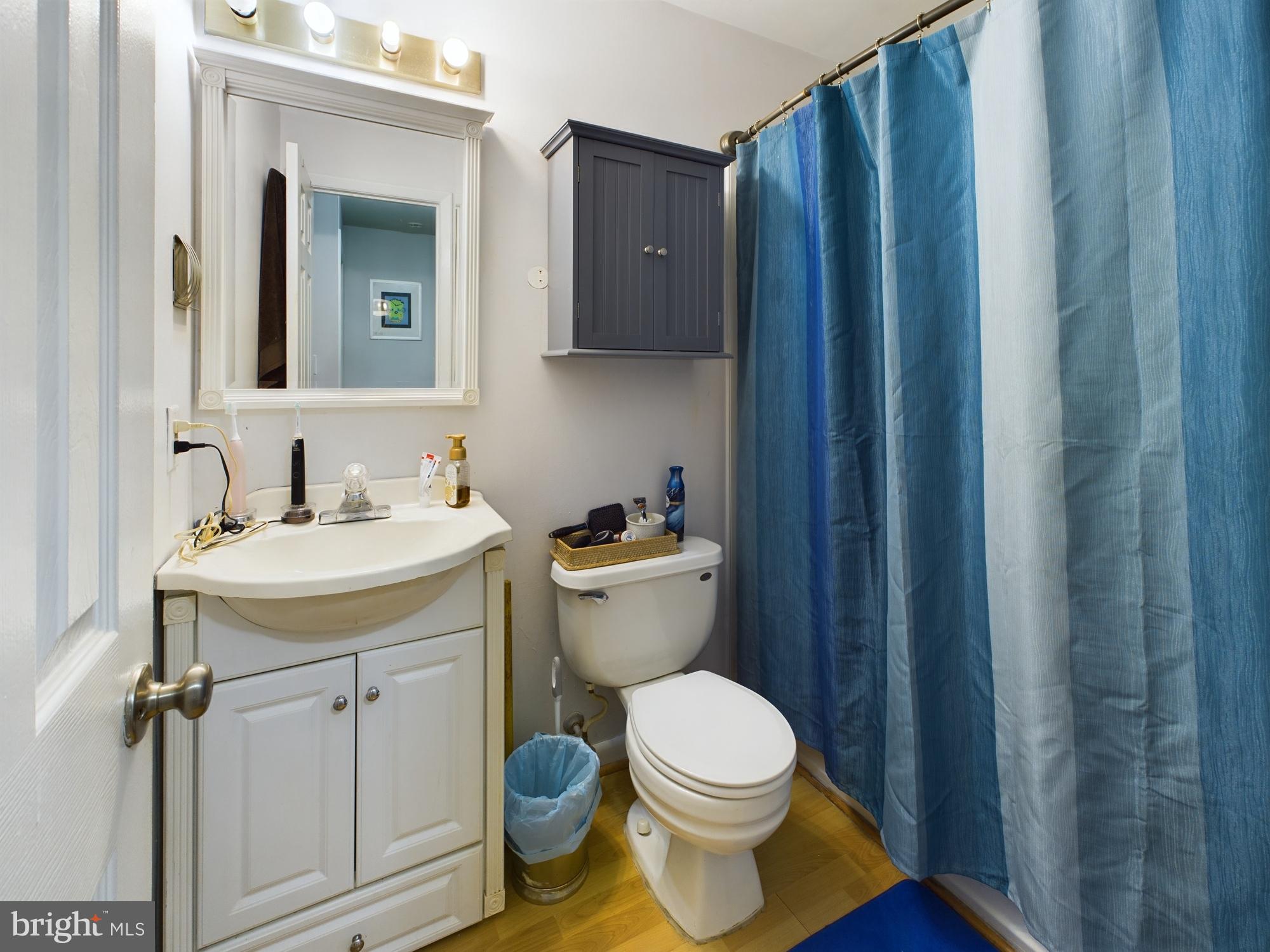 WHISPERING WOODS - Residential