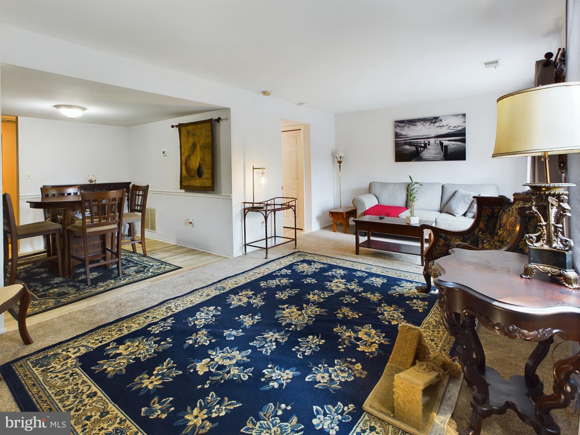 WHISPERING WOODS - Residential