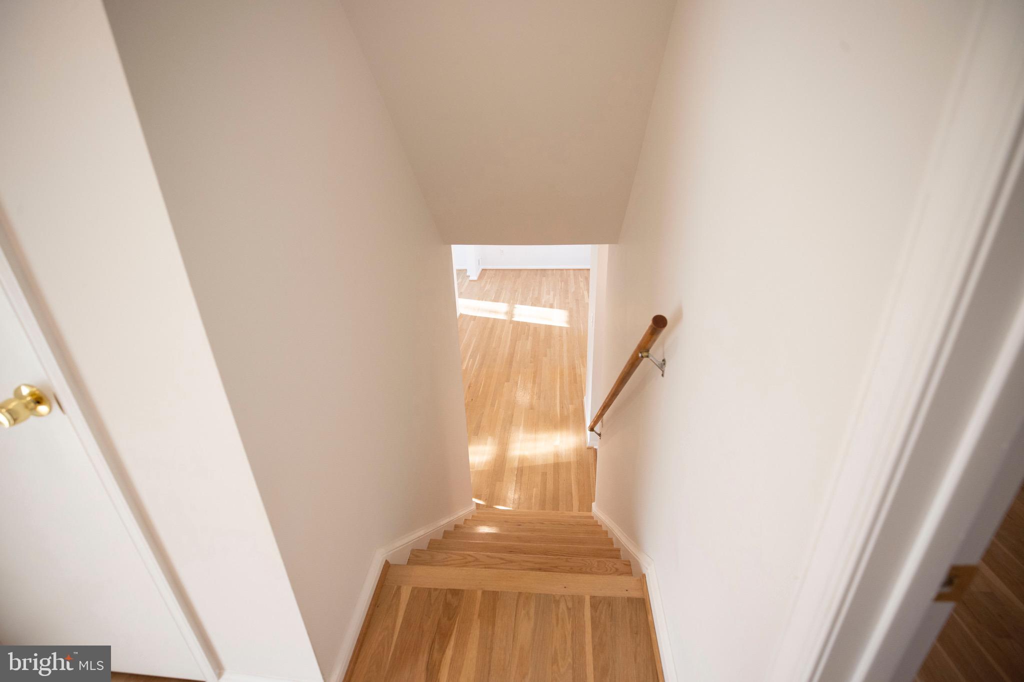 CALVERTON - Residential