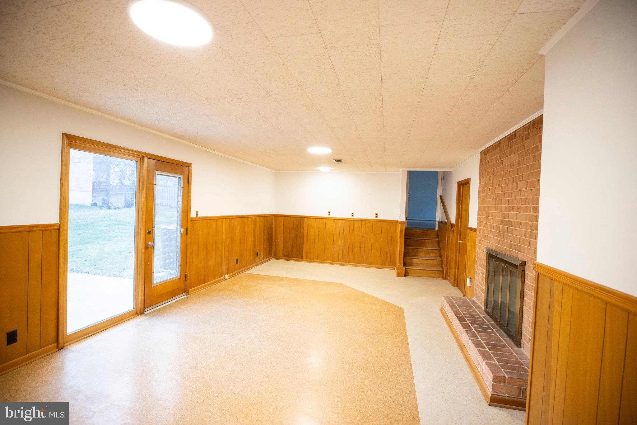 CALVERTON - Residential