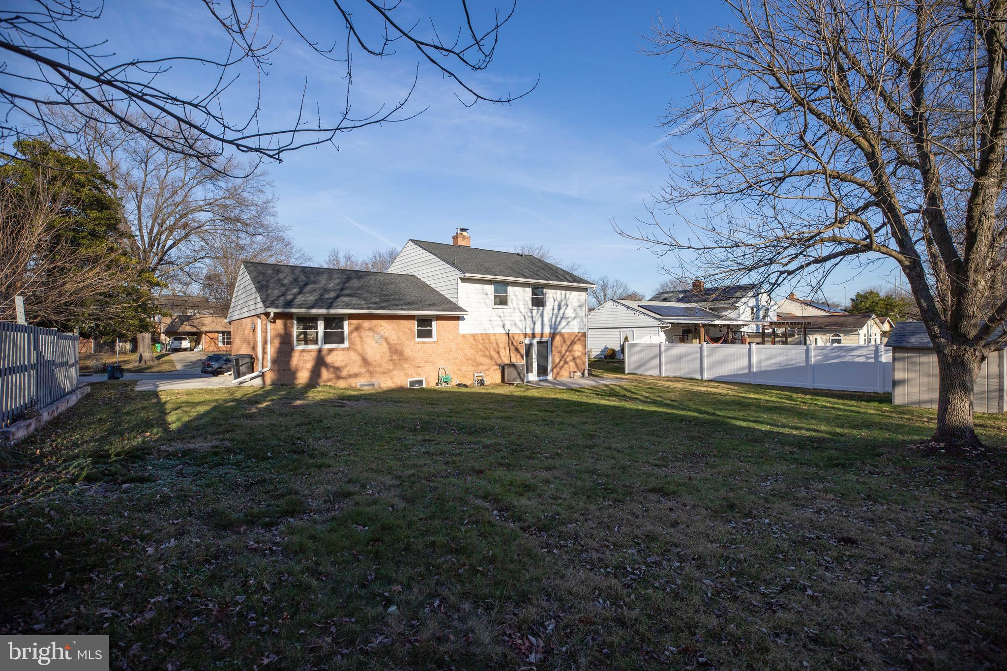 CALVERTON - Residential