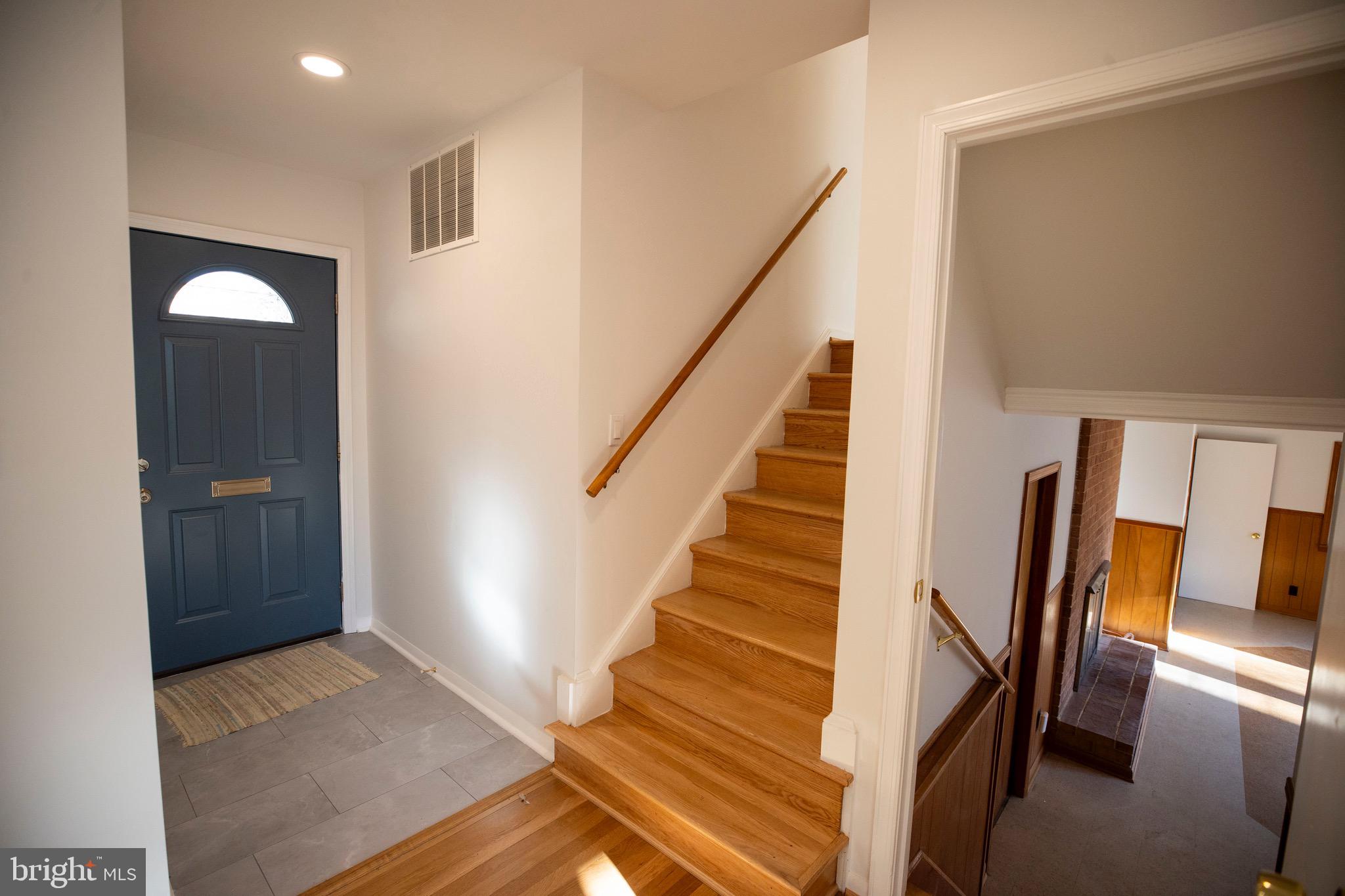 CALVERTON - Residential