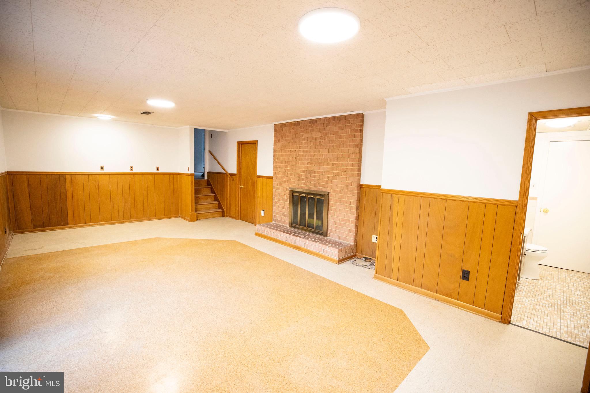 CALVERTON - Residential