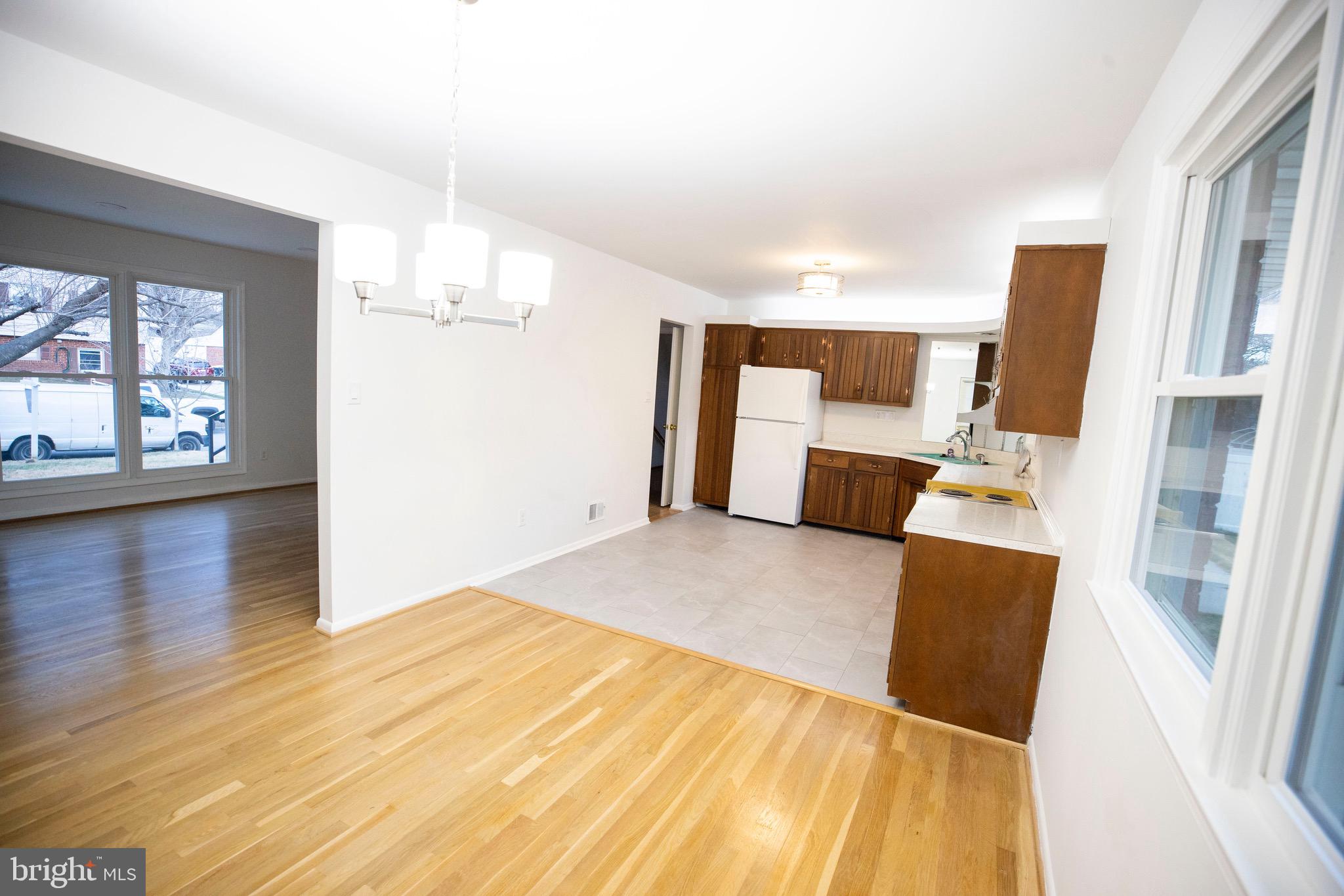 CALVERTON - Residential