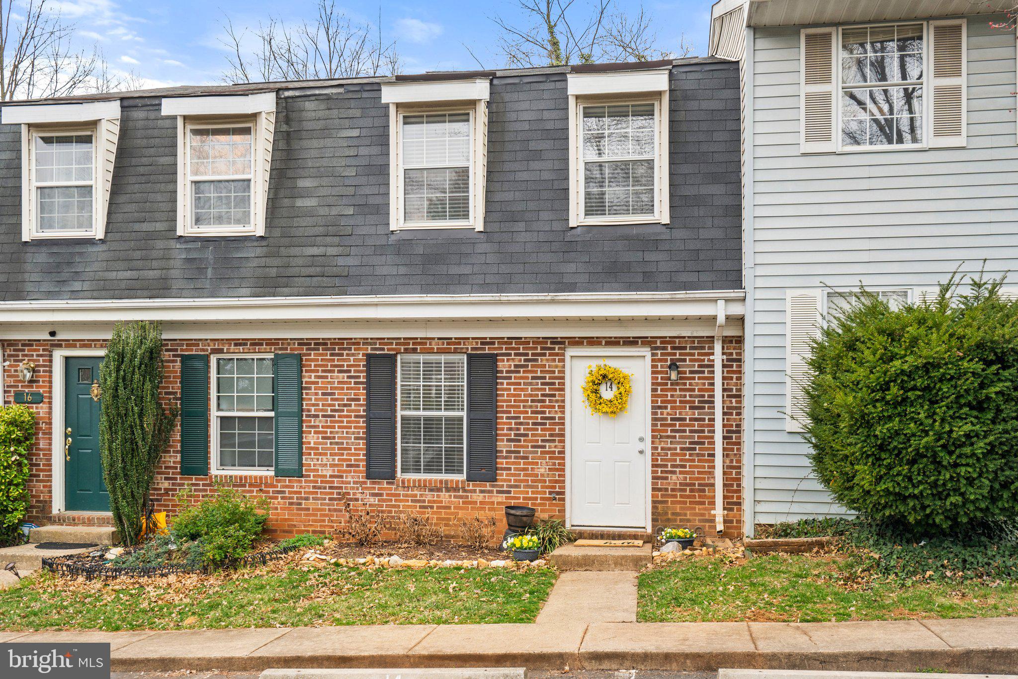 KINGSBRIDGE COURT - Residential