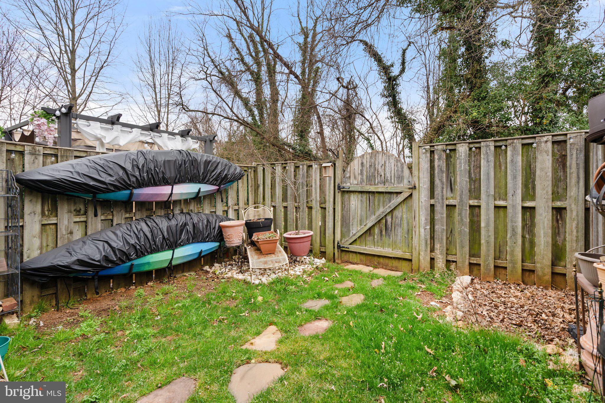 KINGSBRIDGE COURT - Residential