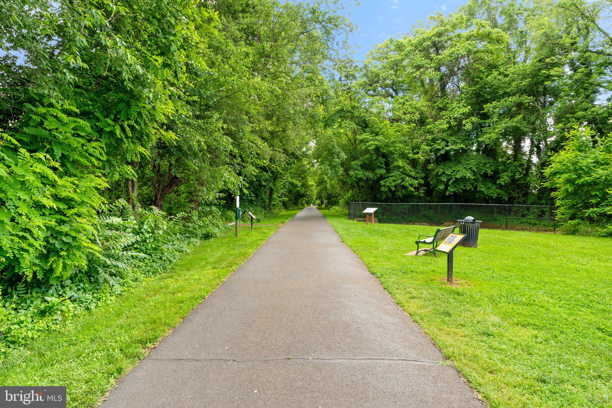 KINGSBRIDGE COURT - Residential