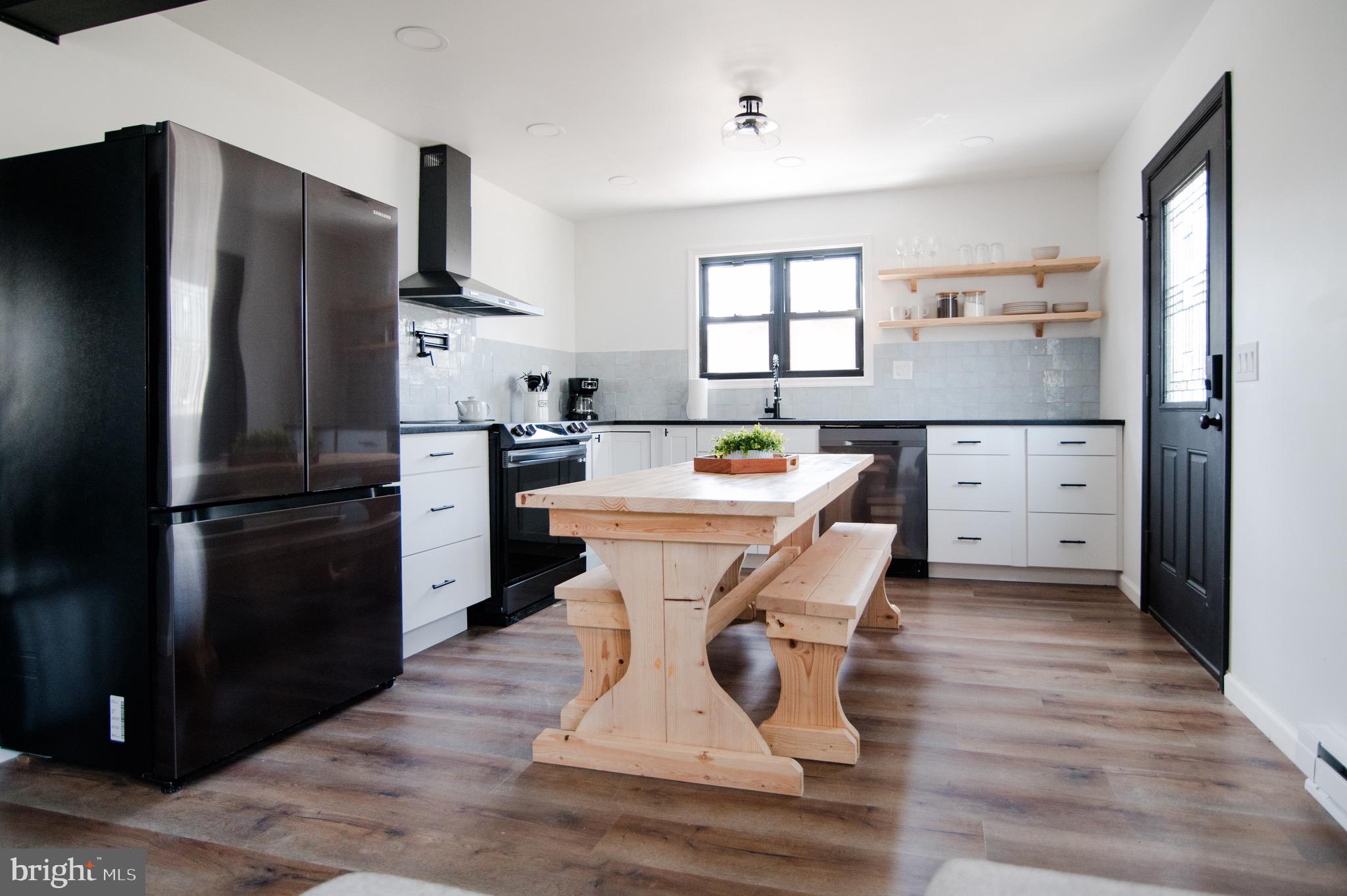 POCONO COUNTRY PLACE - Residential