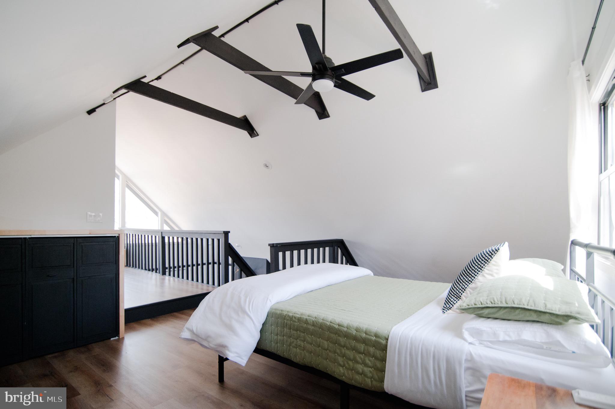 POCONO COUNTRY PLACE - Residential