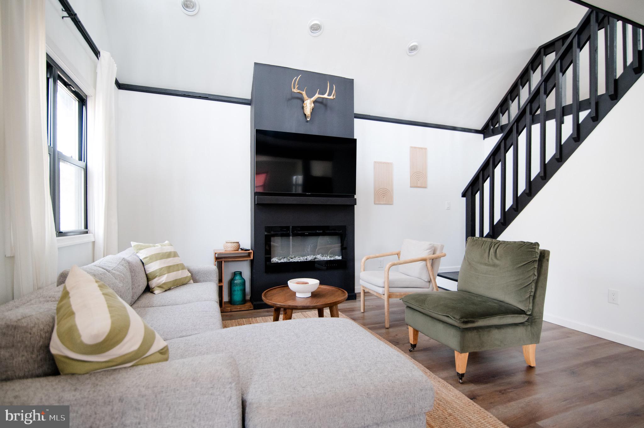 POCONO COUNTRY PLACE - Residential