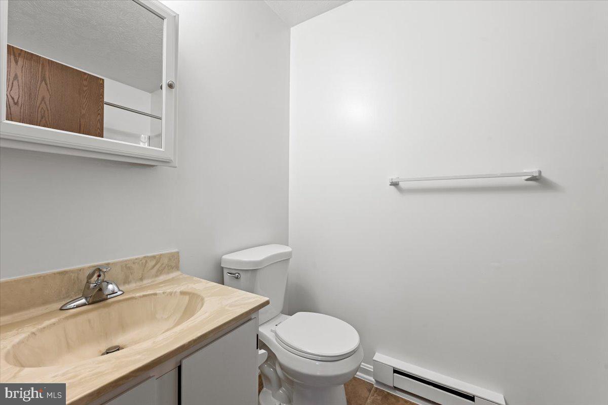 BROOKLAND HEIGHTS - Residential Lease