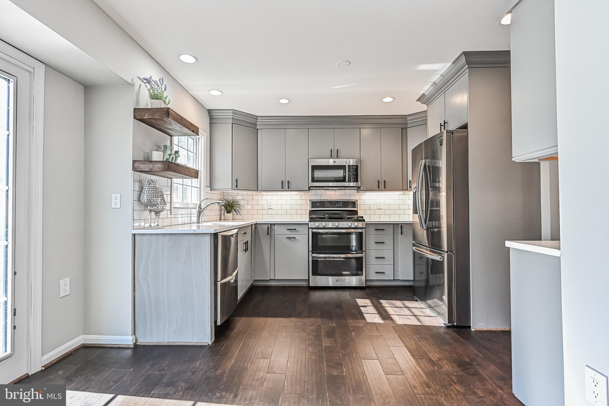 BURKE CENTRE - Residential