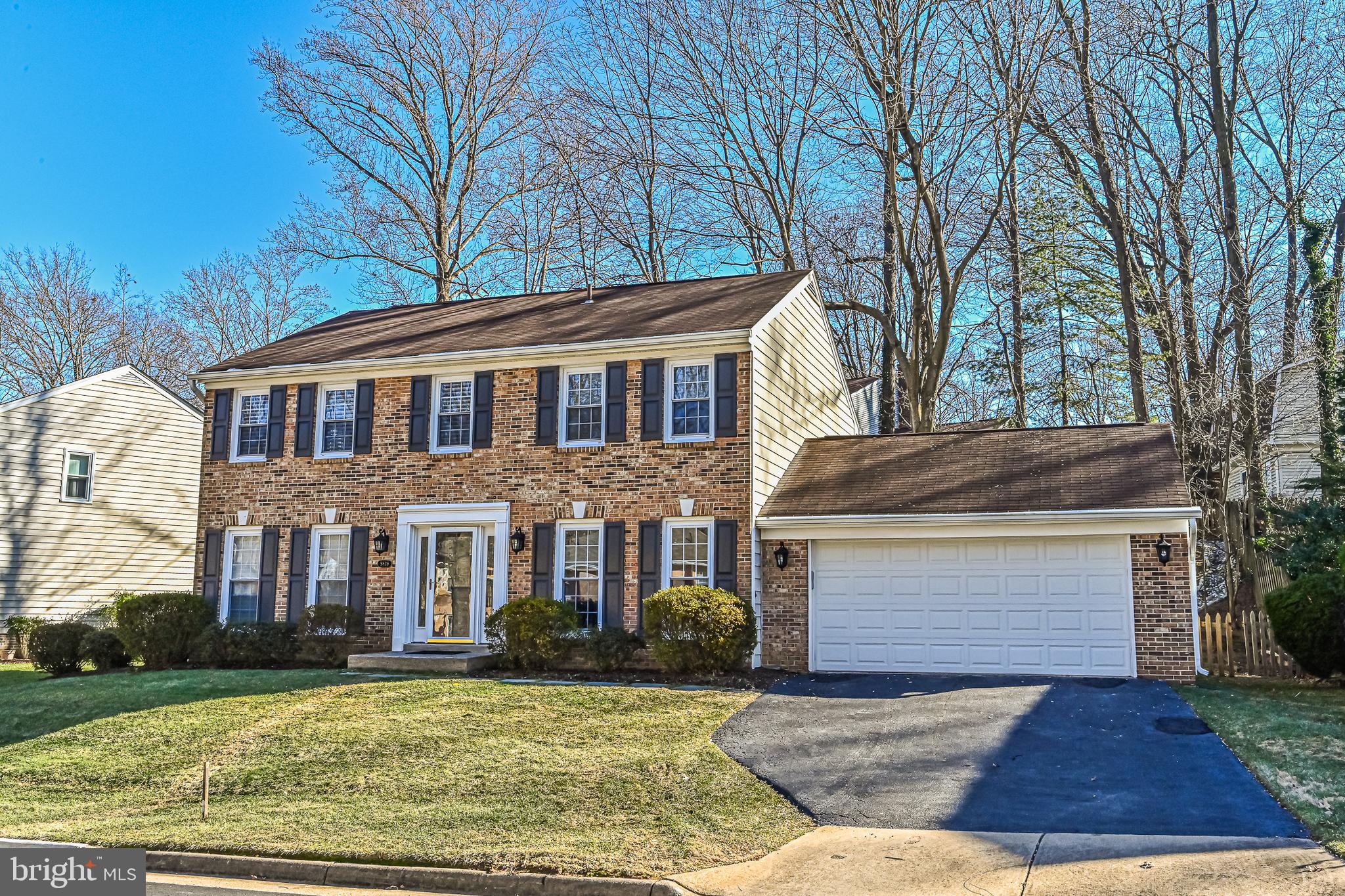 BURKE CENTRE - Residential