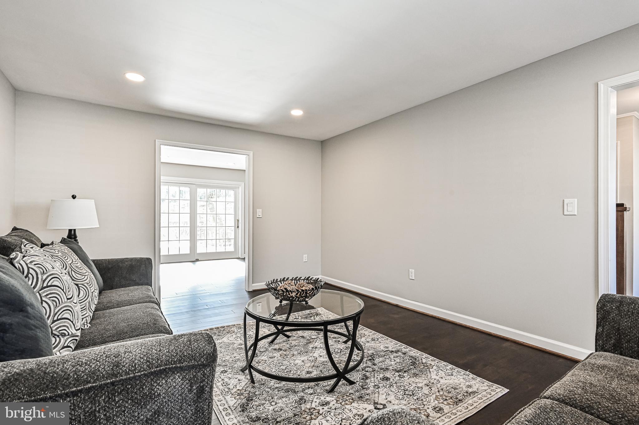 BURKE CENTRE - Residential