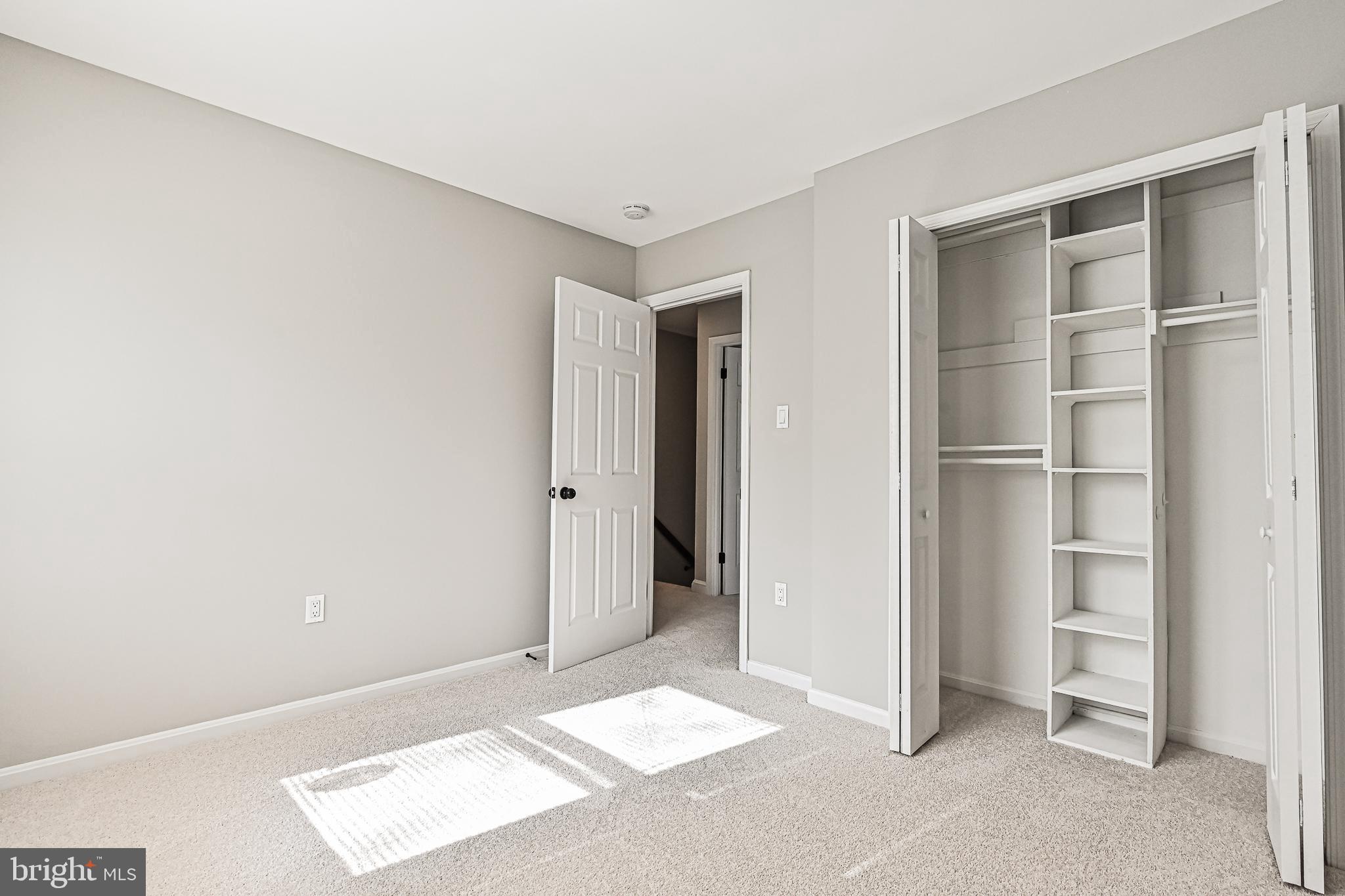 BURKE CENTRE - Residential