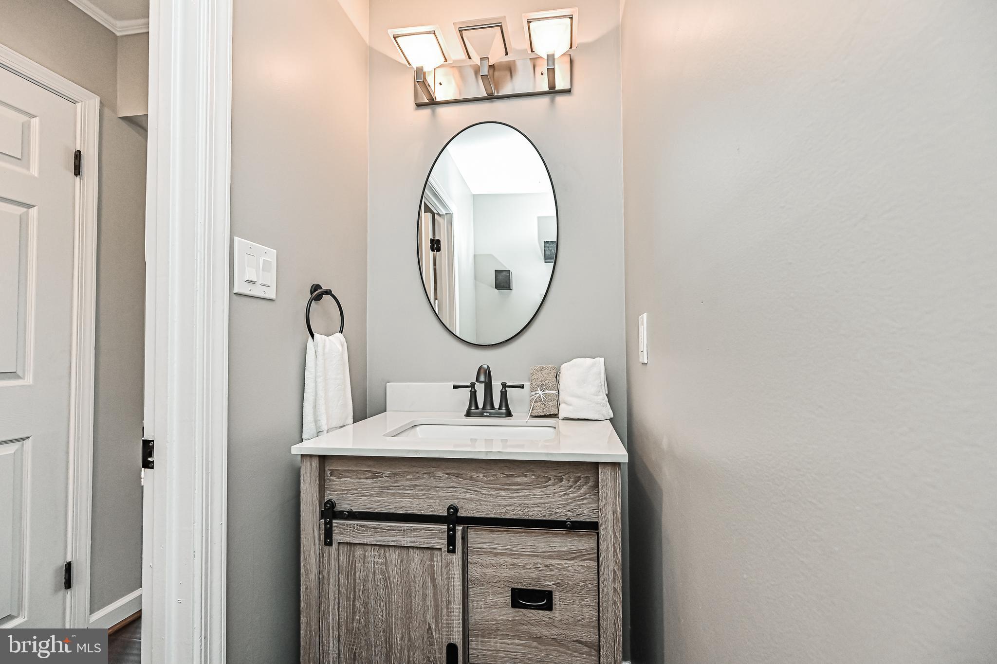 BURKE CENTRE - Residential