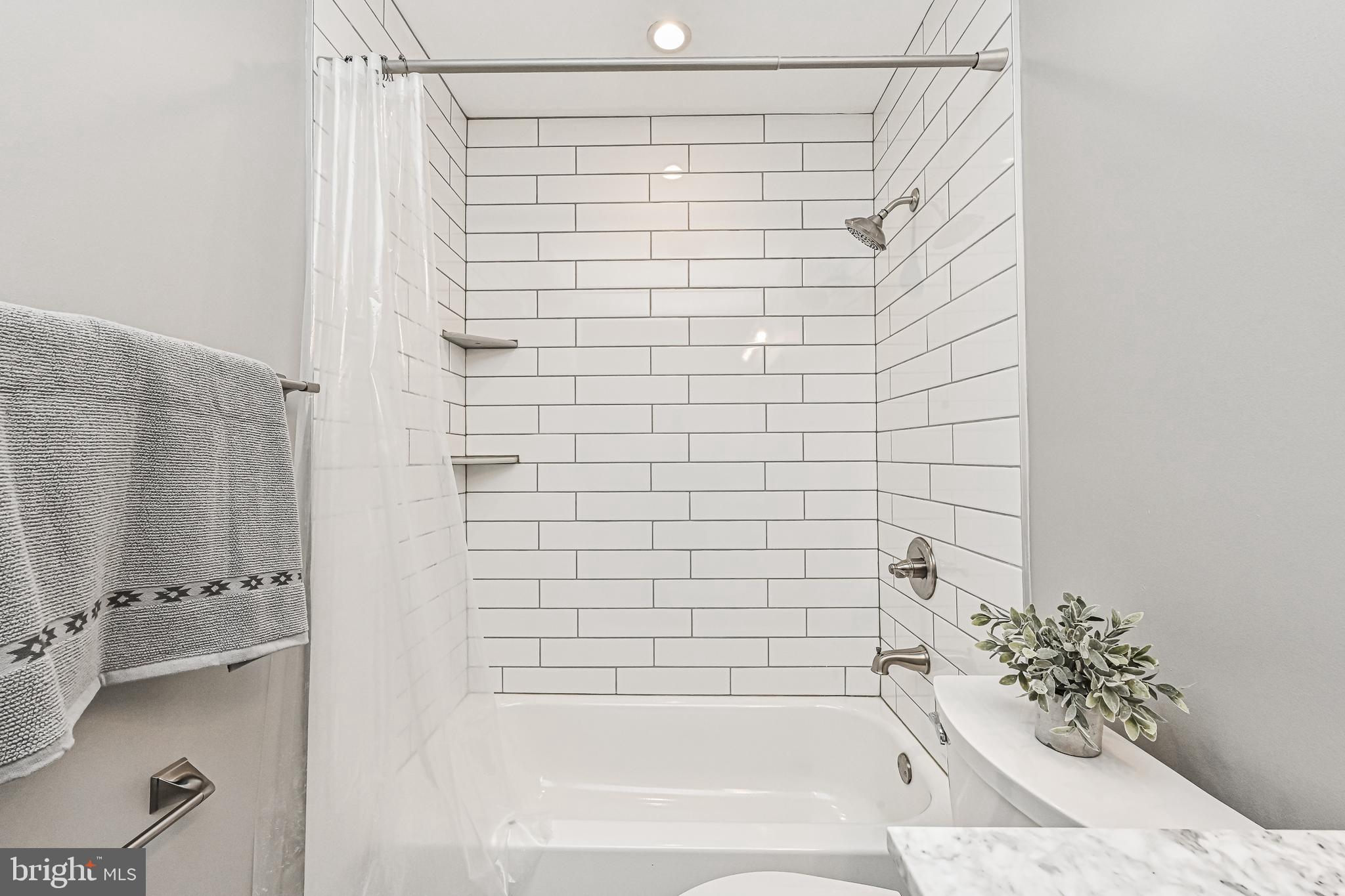 BURKE CENTRE - Residential