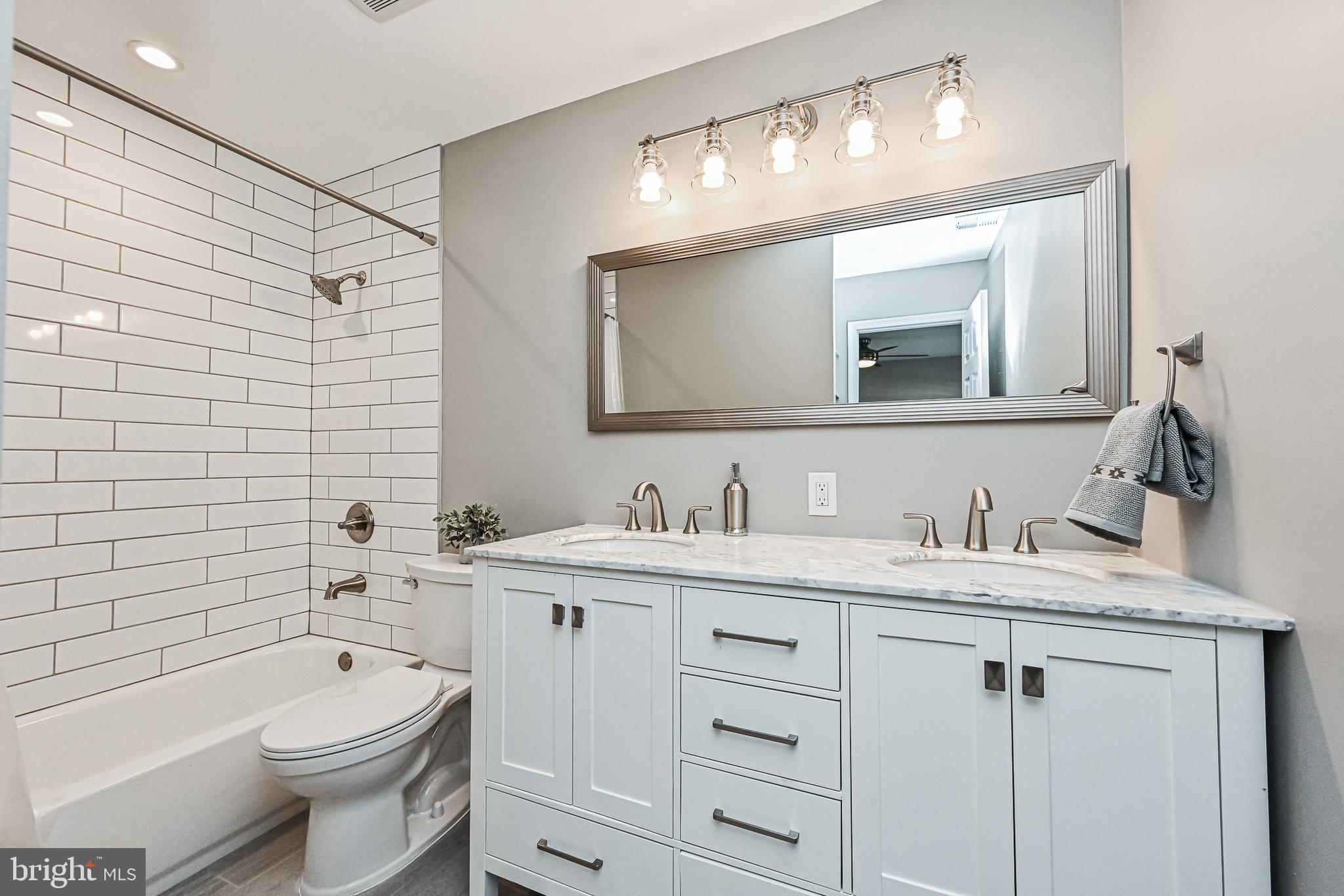 BURKE CENTRE - Residential