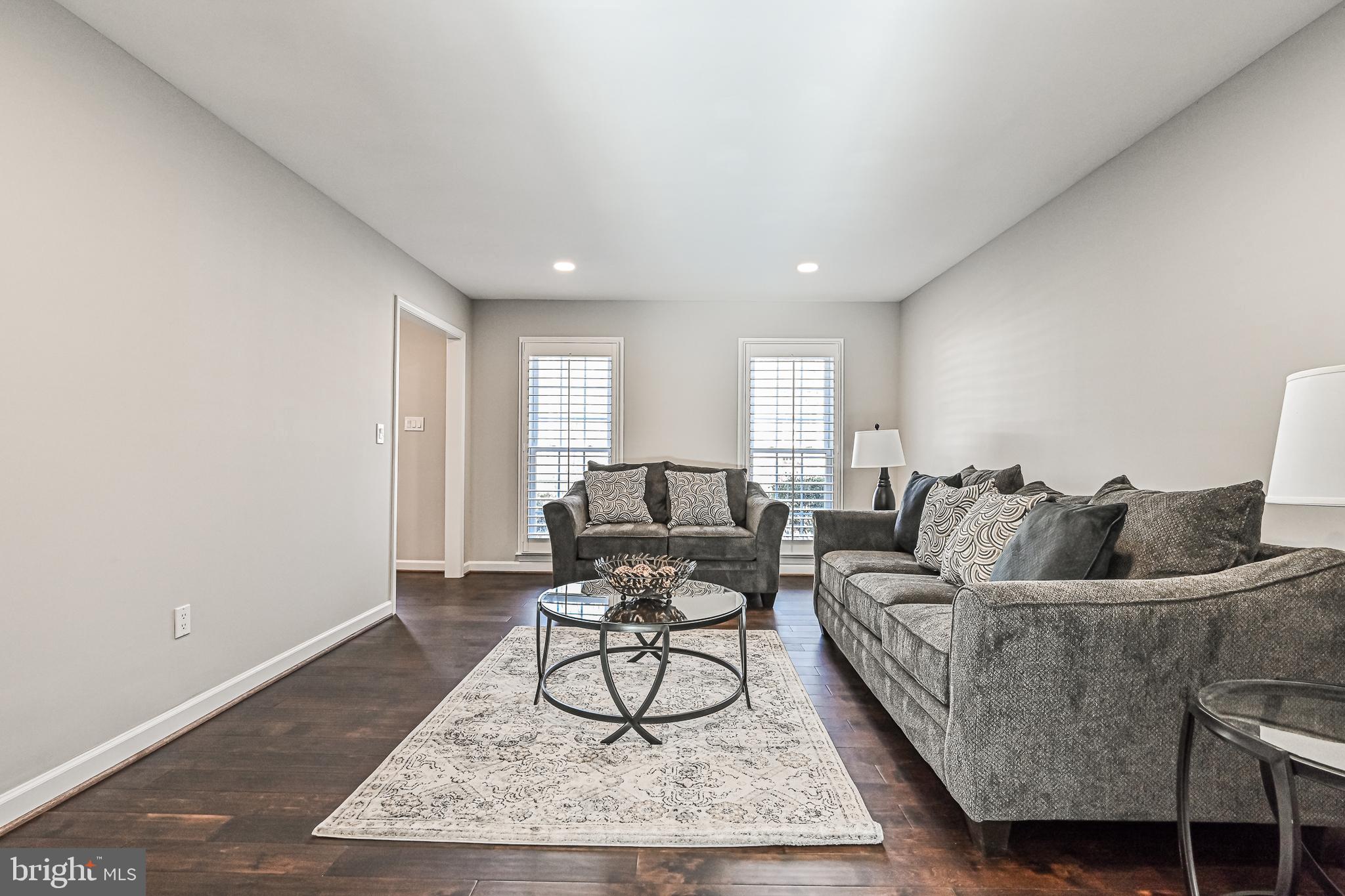 BURKE CENTRE - Residential