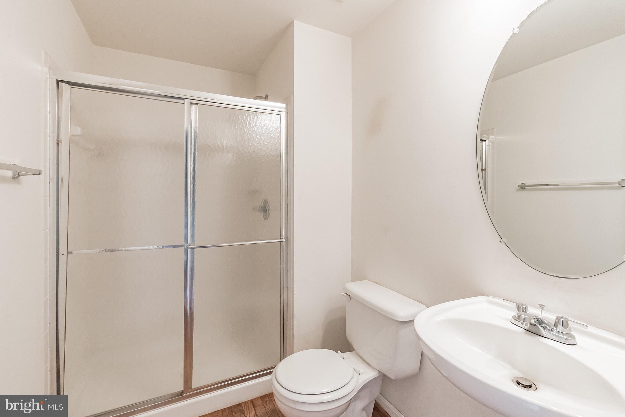 POTOMAC STATION - Residential Lease