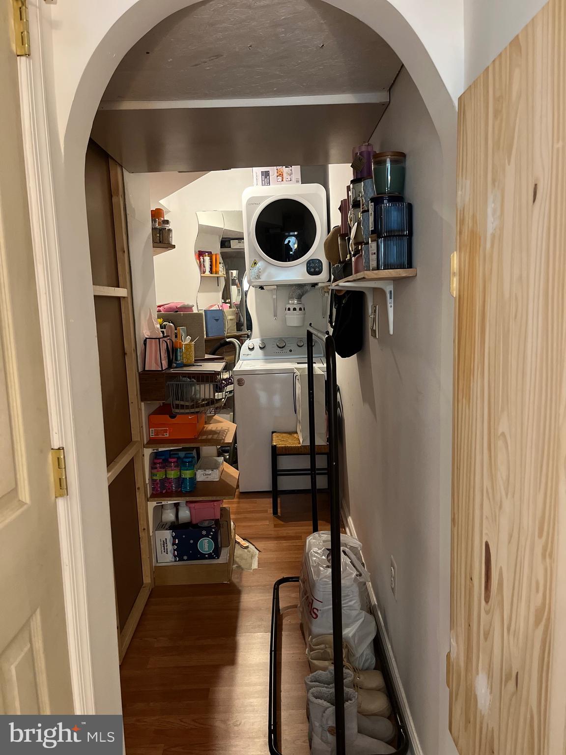 POTOMAC STATION - Residential Lease