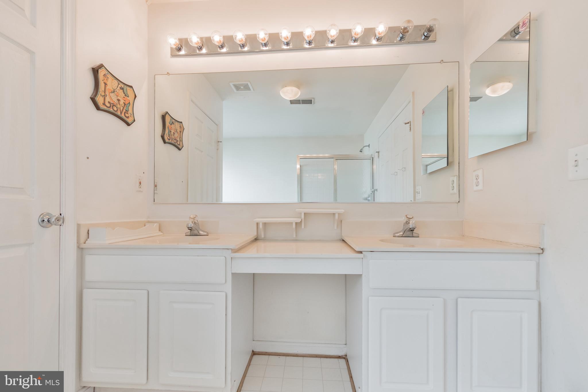 POTOMAC STATION - Residential Lease