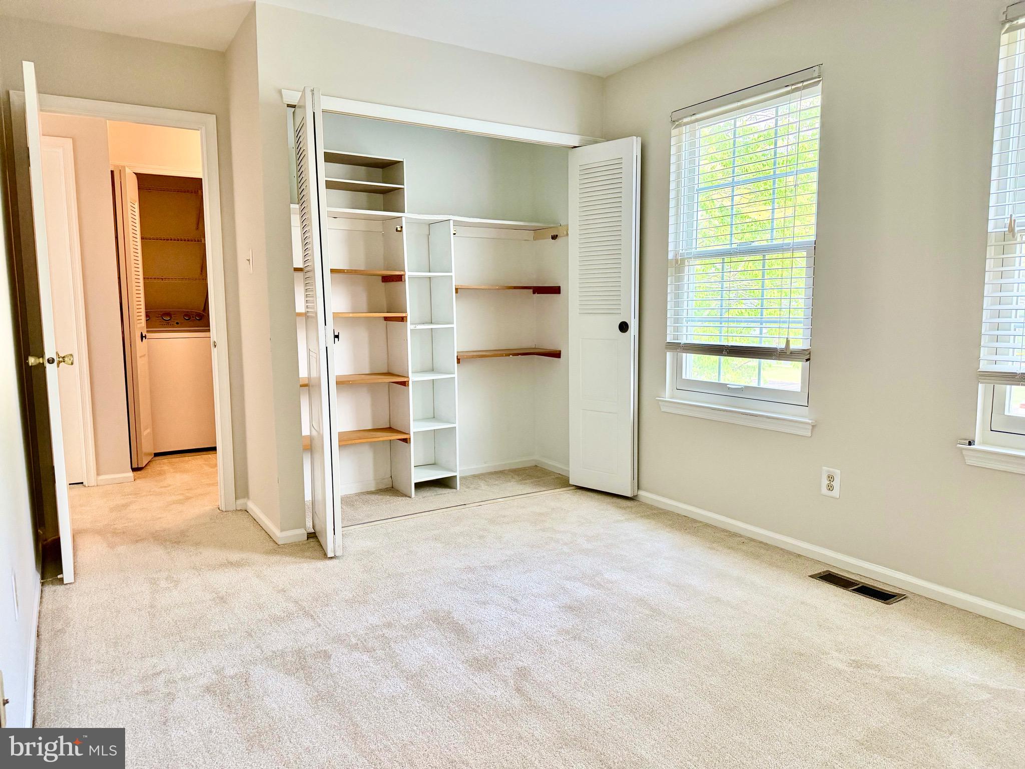 SAW MILL VALLEY II - Residential