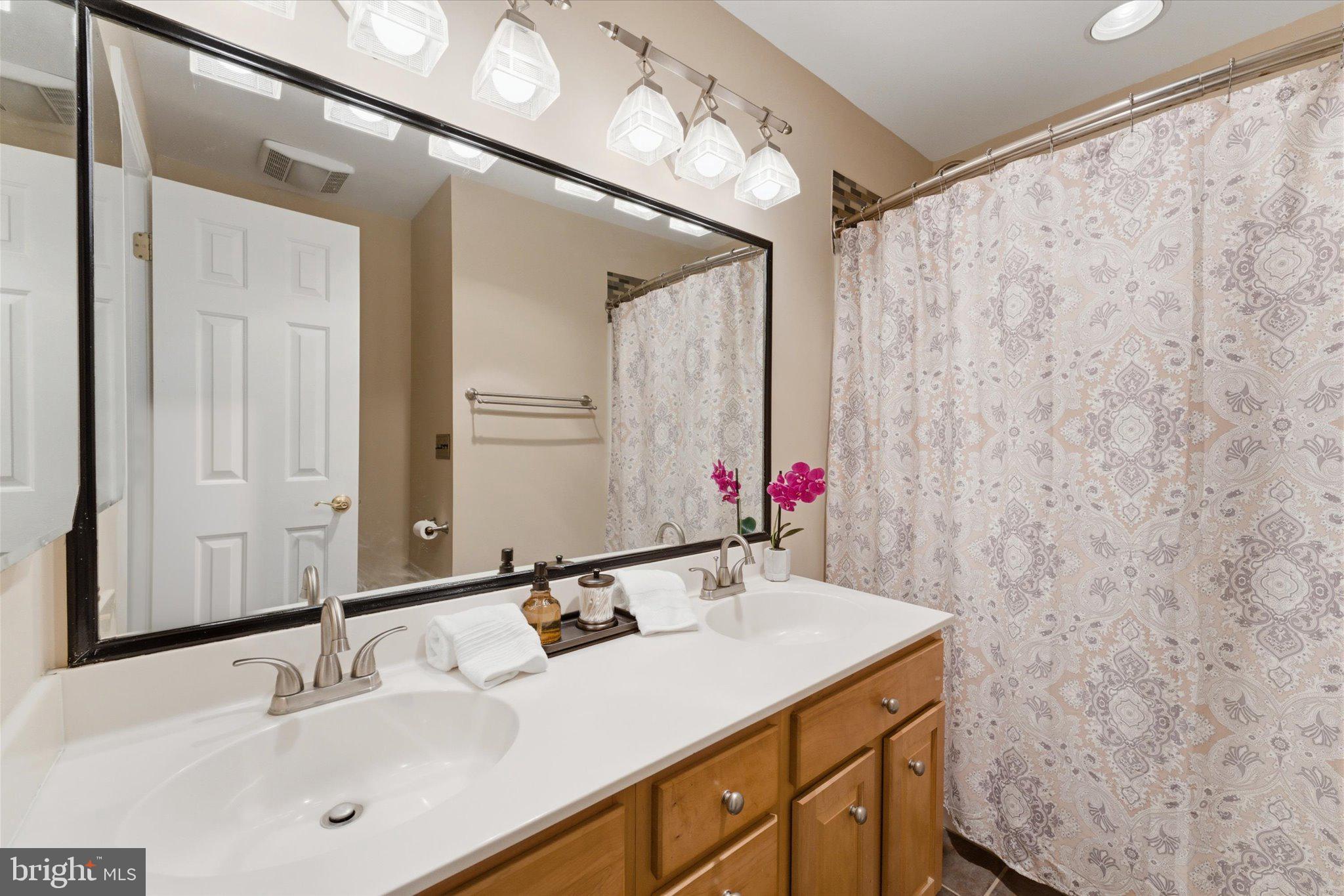 QUAIL RIDGE - Residential