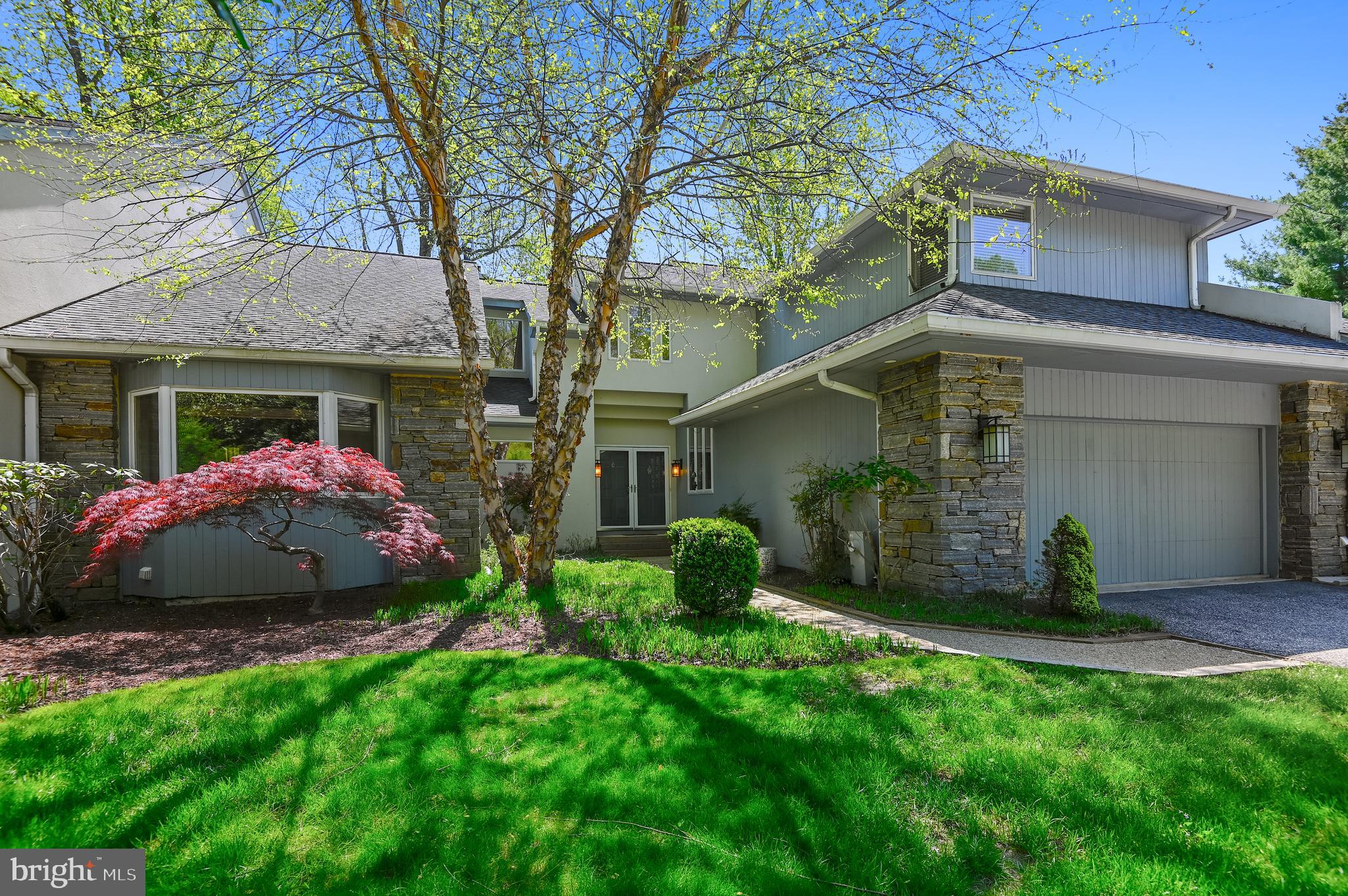 ROCKLAND RIDGE - Residential